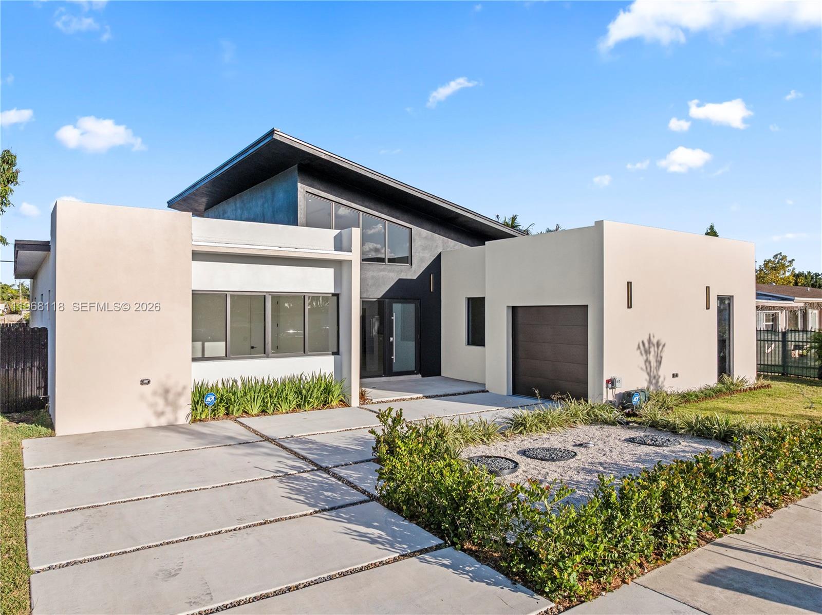 FAIRLAWN ESTATES - Residential