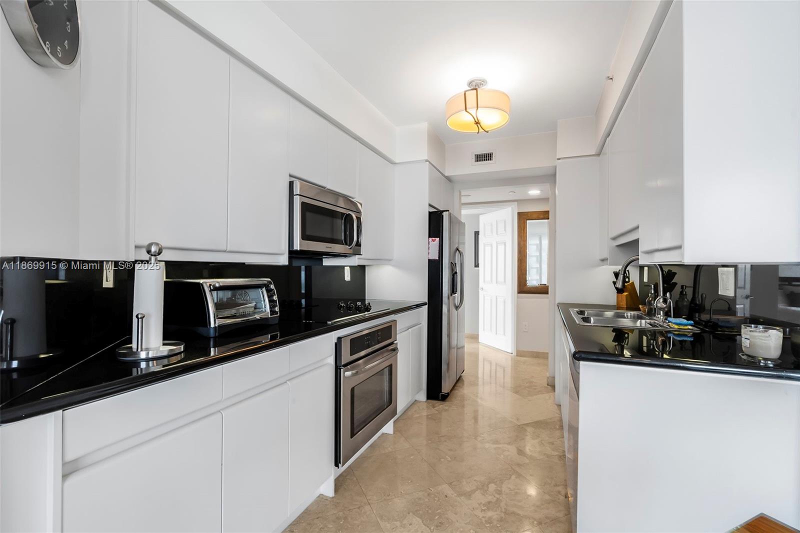 MILLENNIUM CONDO - Residential