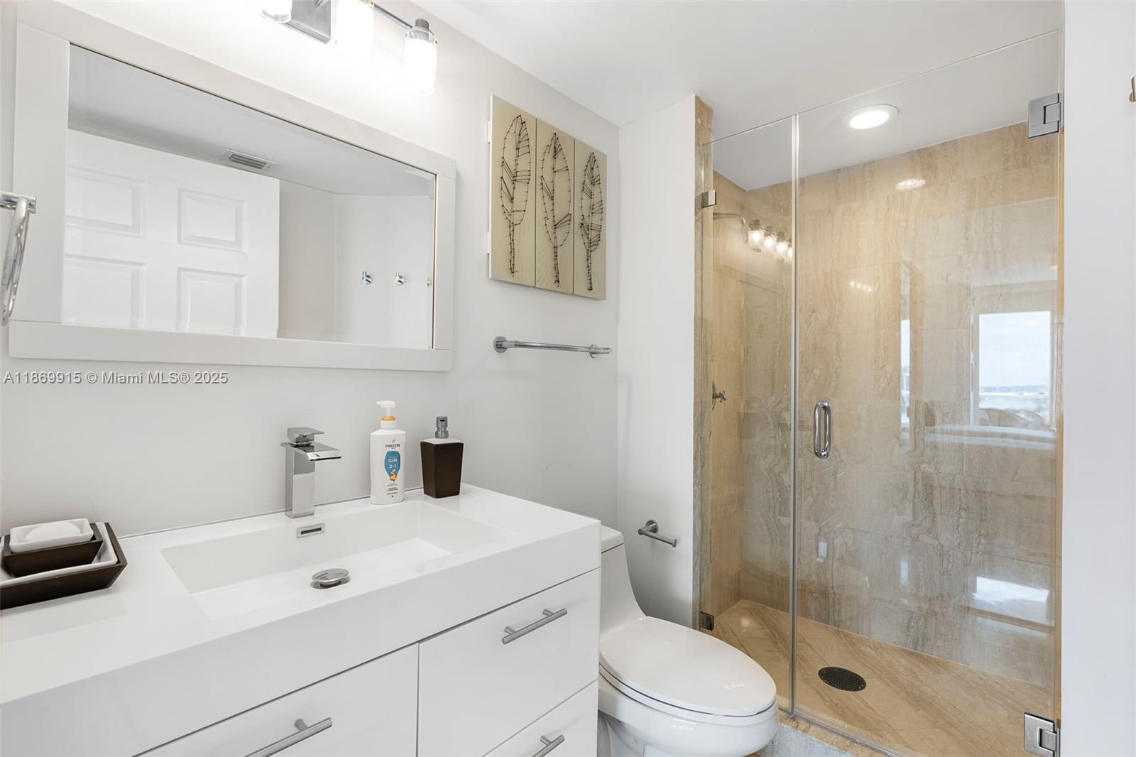 MILLENNIUM CONDO - Residential