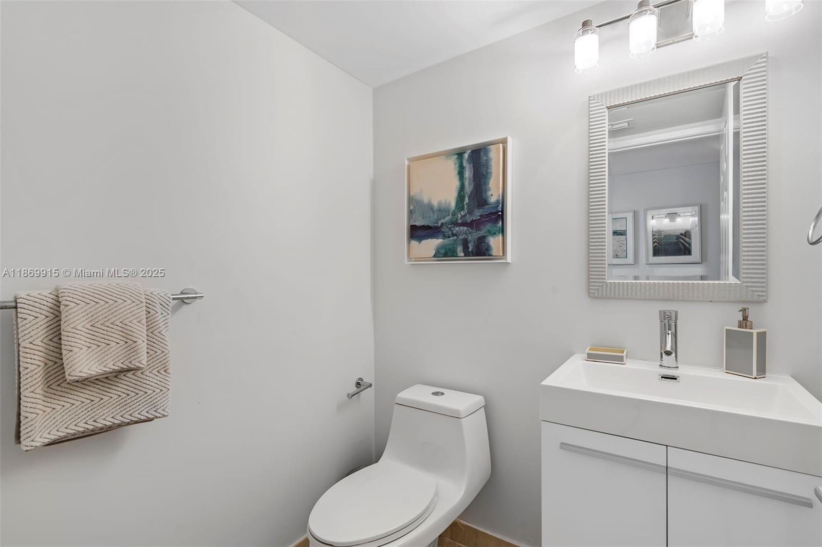 MILLENNIUM CONDO - Residential