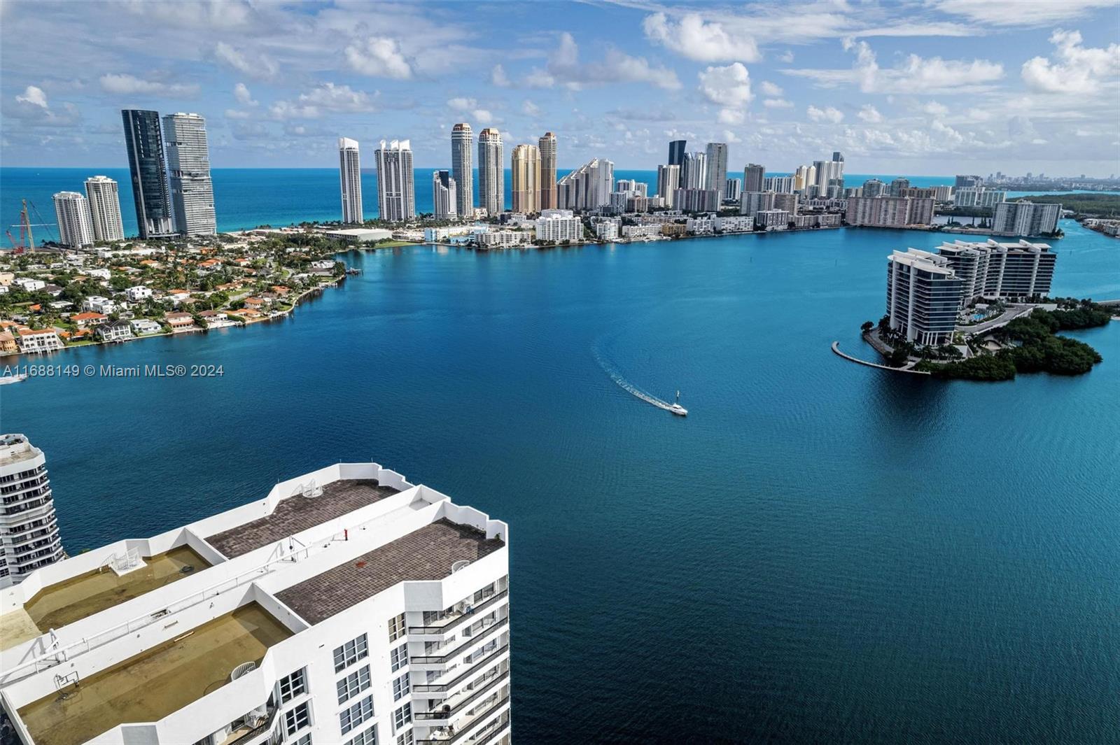 MYSTIC POINTE TOWER 500 C - Residential Lease