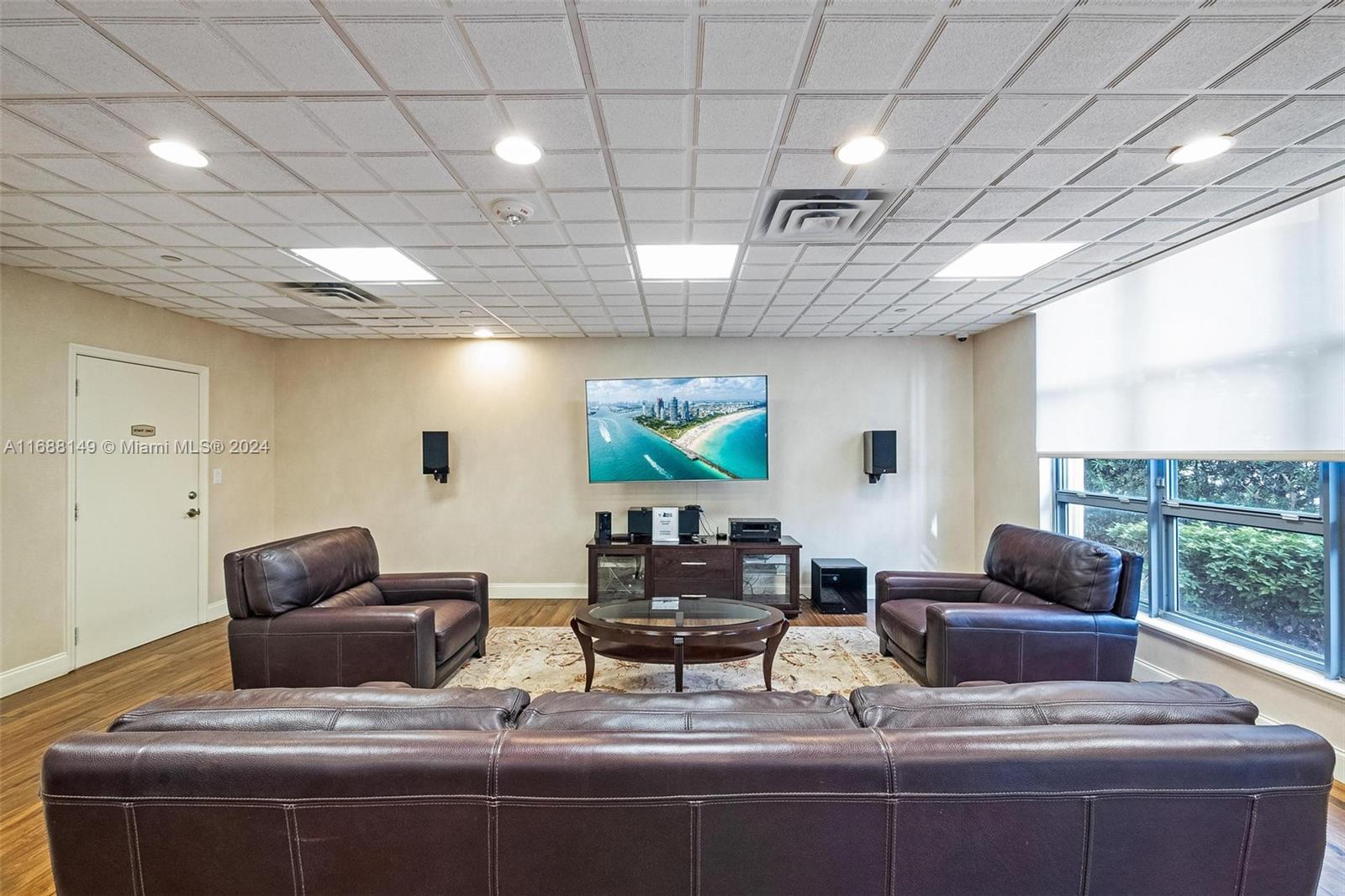MYSTIC POINTE TOWER 500 C - Residential Lease