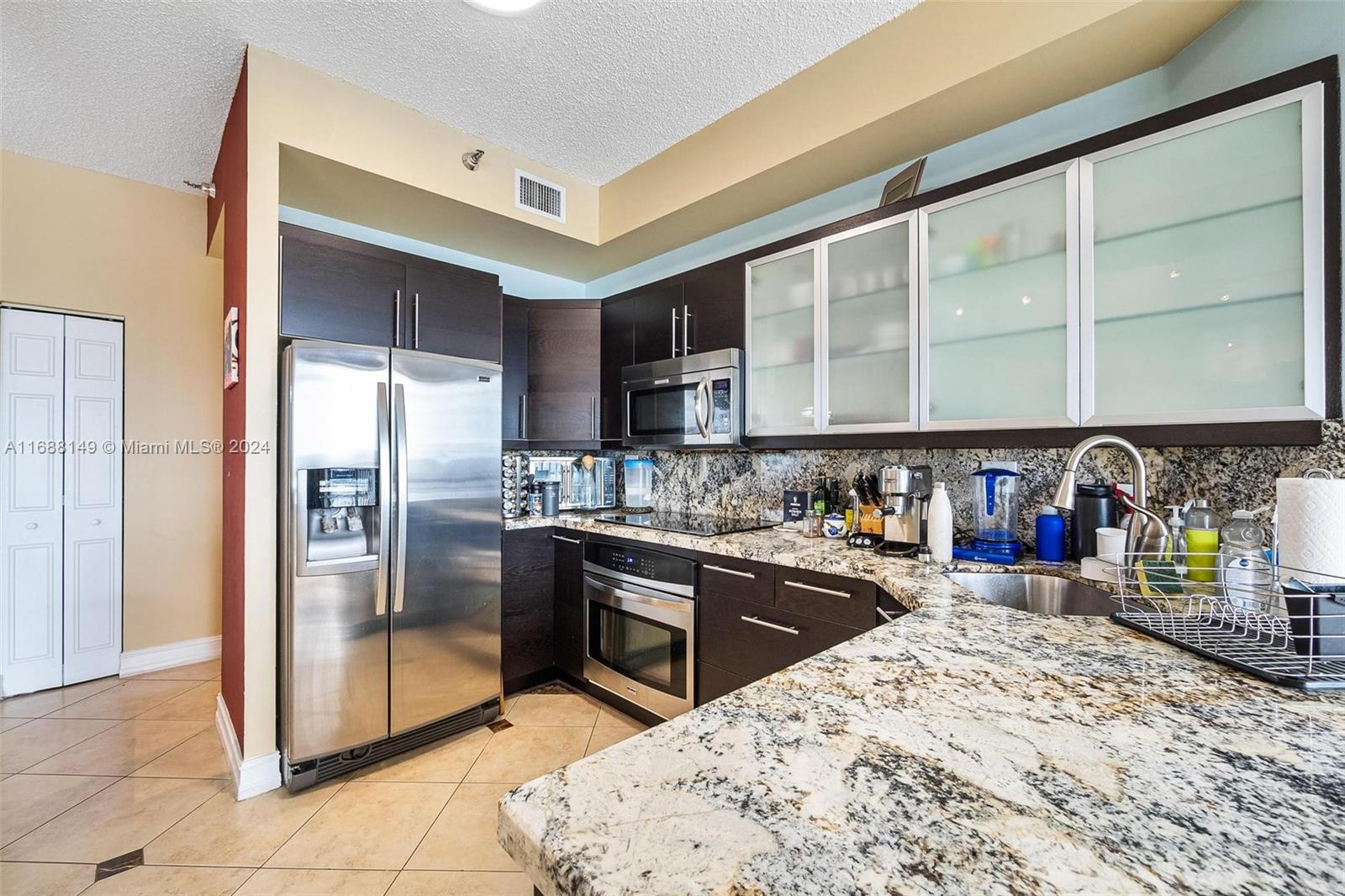 MYSTIC POINTE TOWER 500 C - Residential Lease