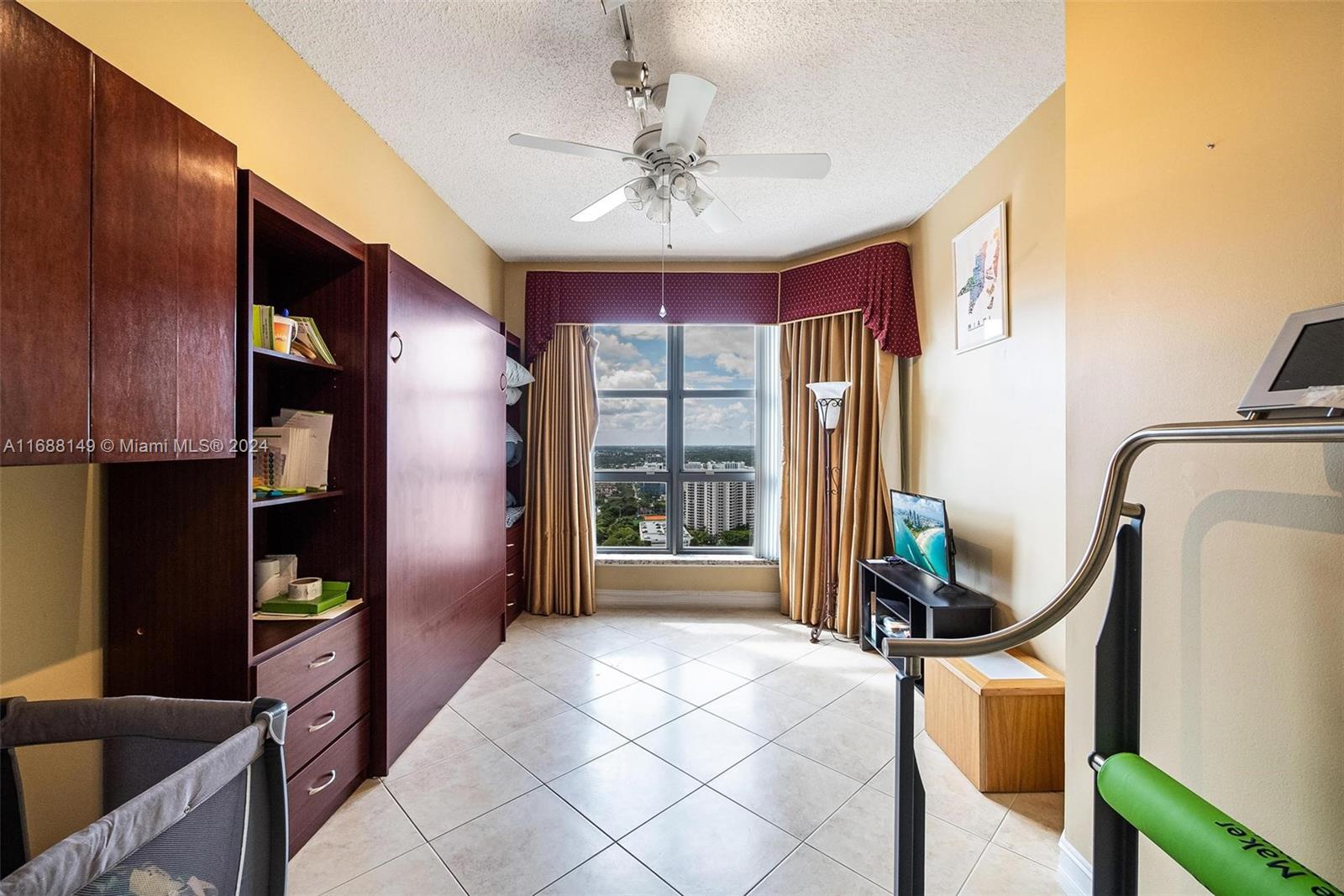 MYSTIC POINTE TOWER 500 C - Residential Lease