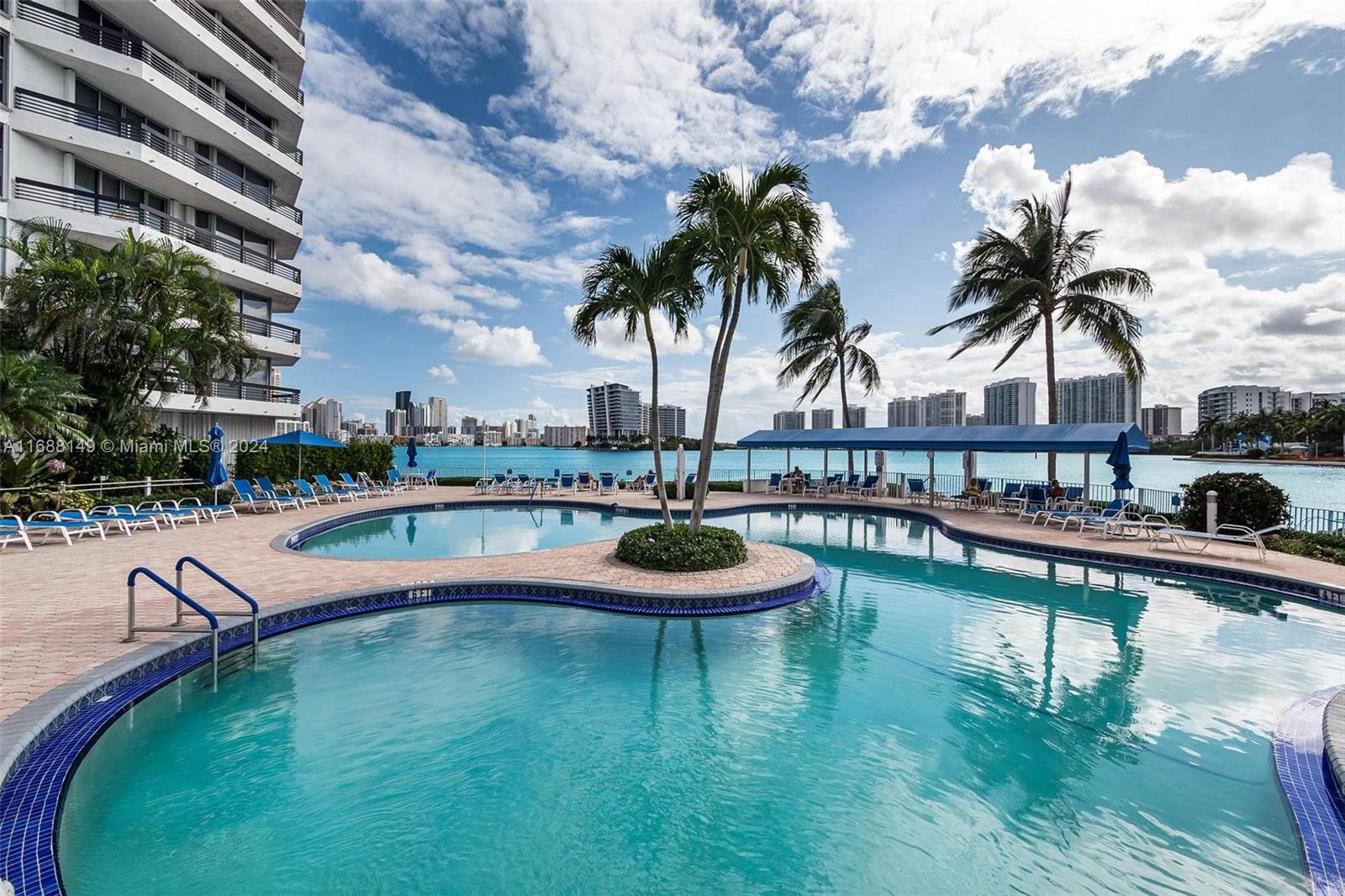 MYSTIC POINTE TOWER 500 C - Residential Lease