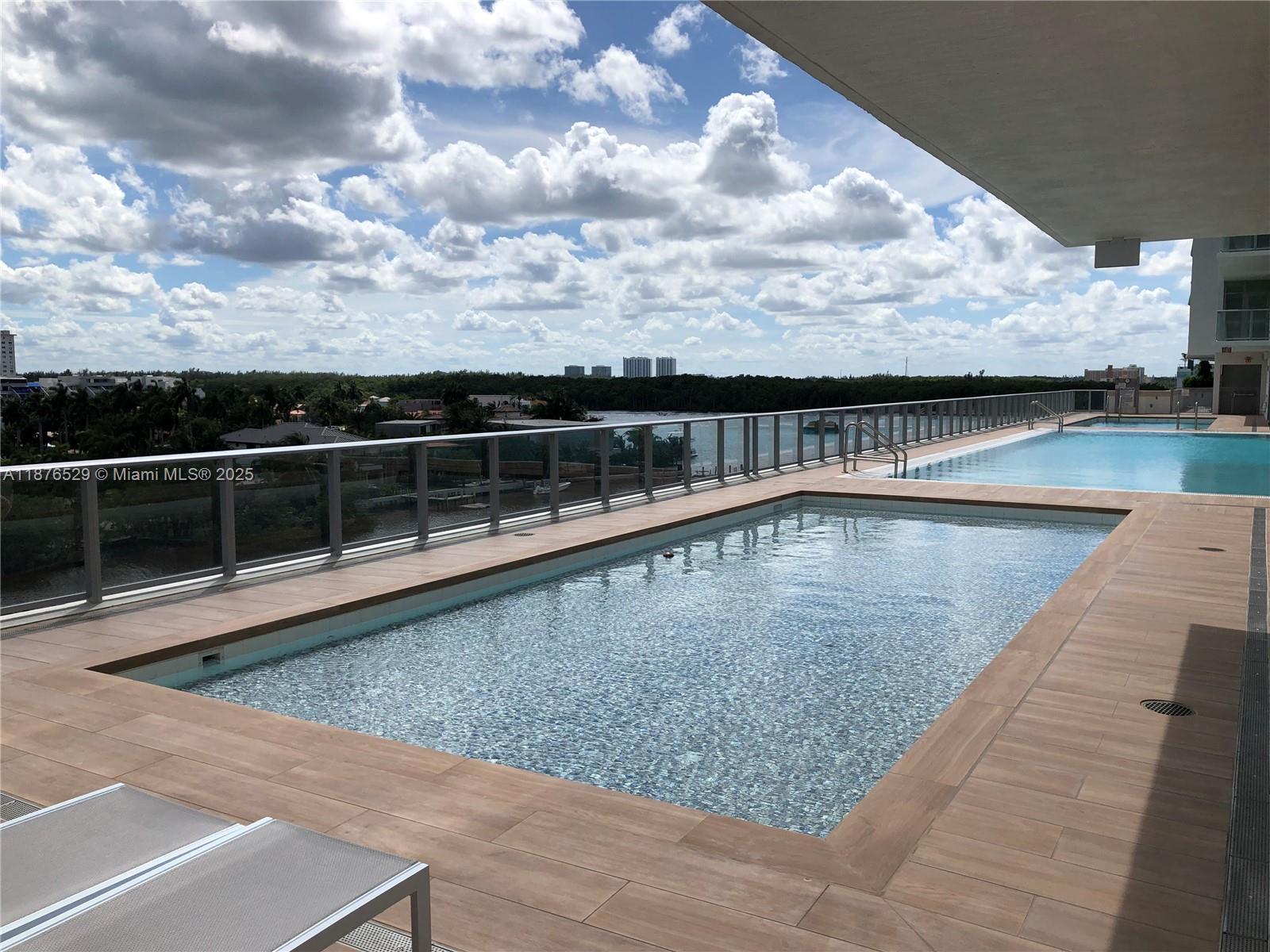 PARQUE TOWERS CONDO - Residential Lease