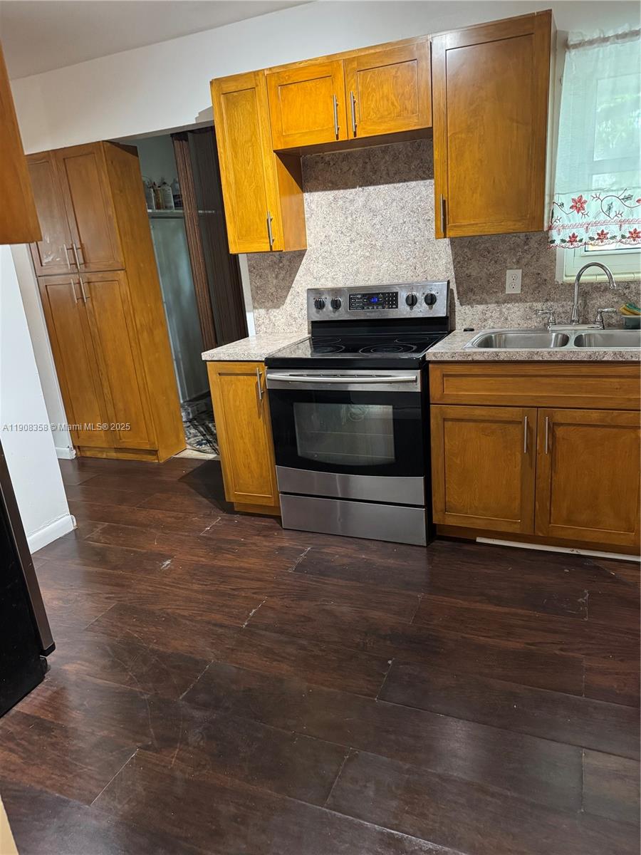 NORWOOD 5TH ADDN SEC 3 - Residential