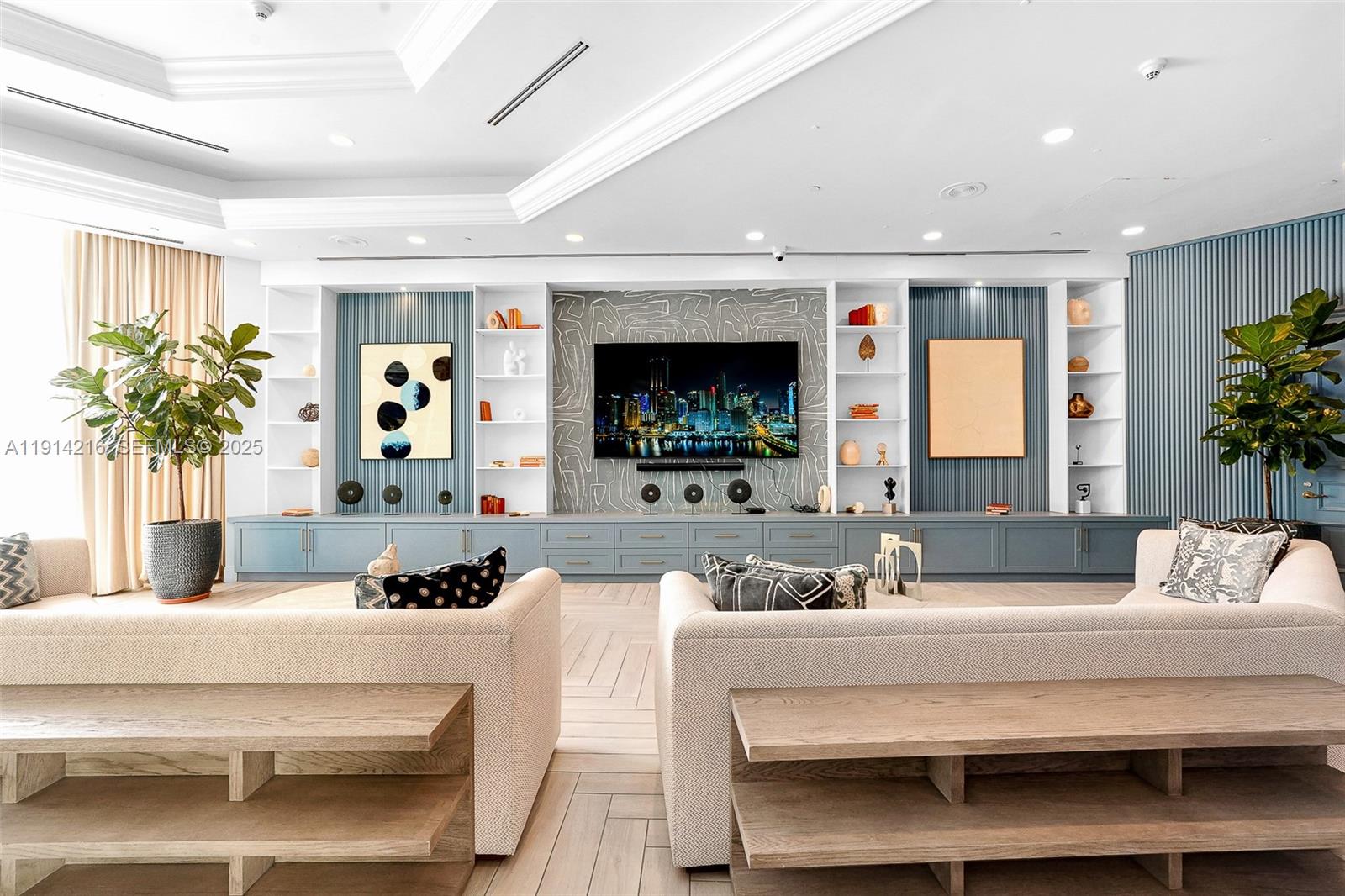 TURNBERRY OCEAN COLONY - Residential