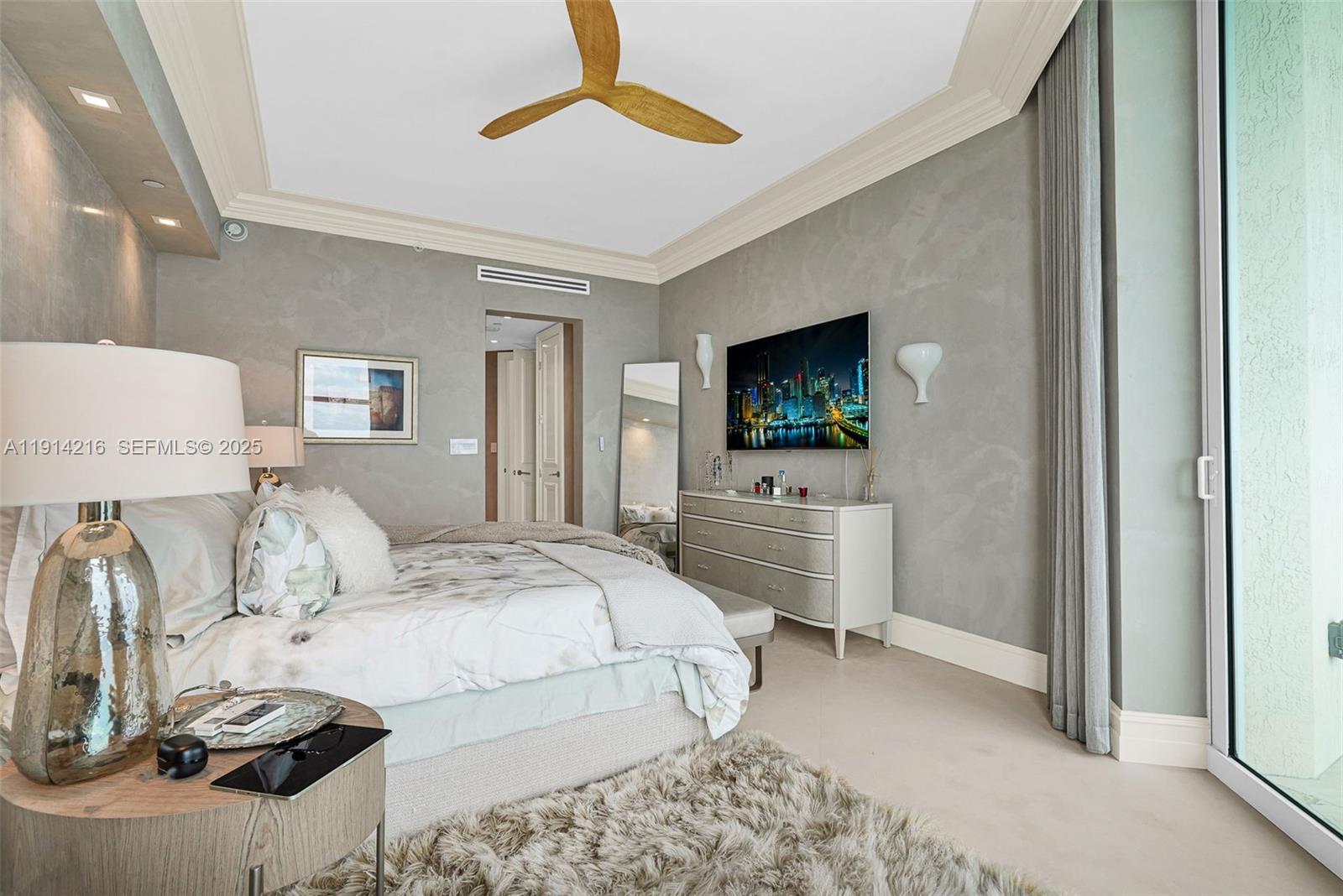 TURNBERRY OCEAN COLONY - Residential