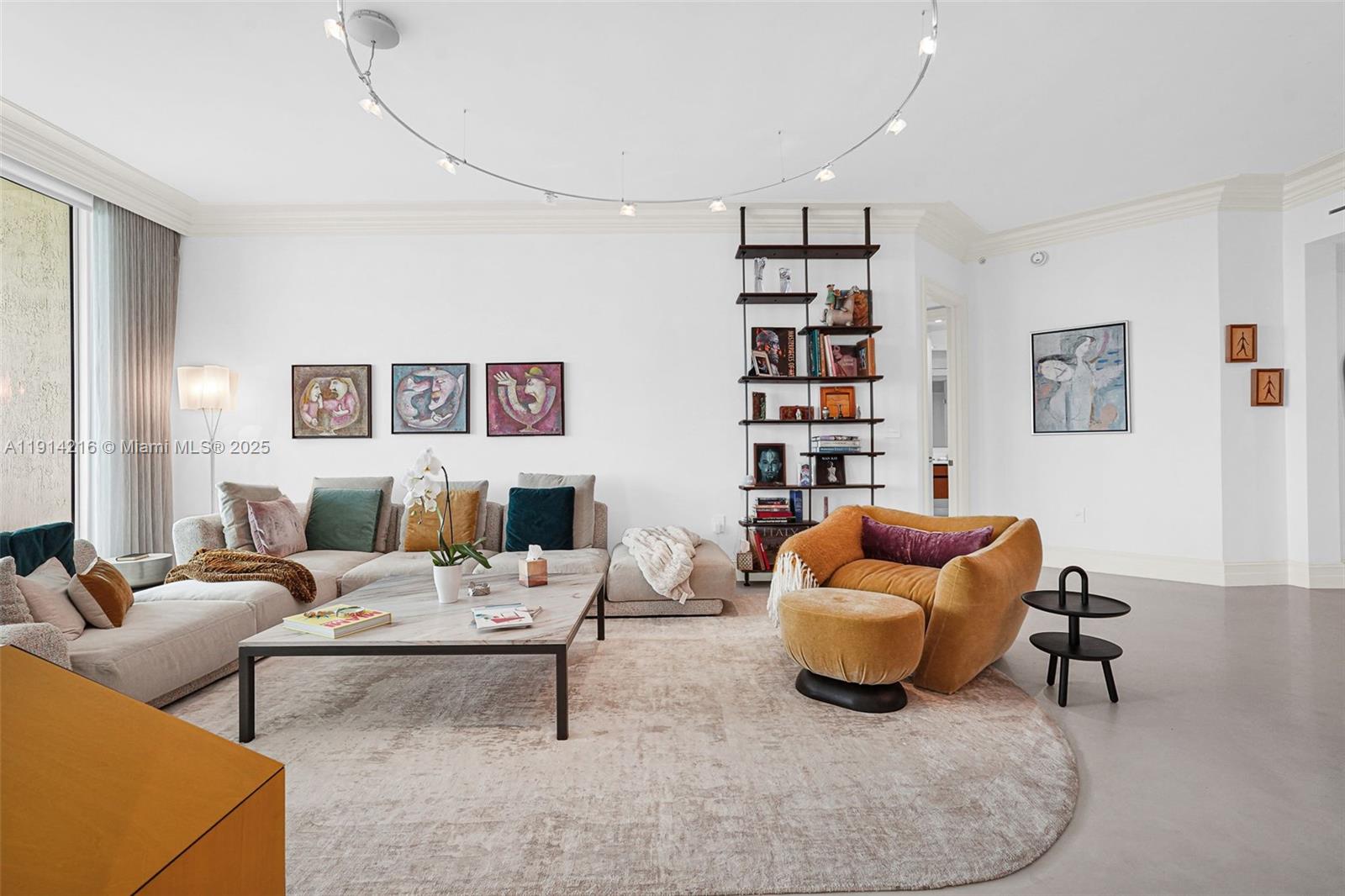 TURNBERRY OCEAN COLONY - Residential