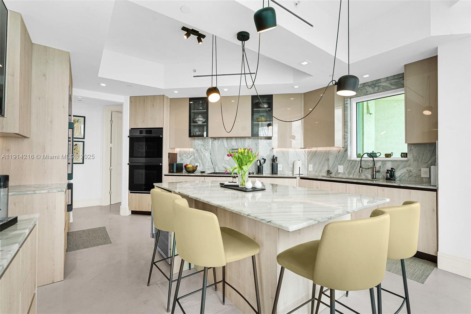 TURNBERRY OCEAN COLONY - Residential