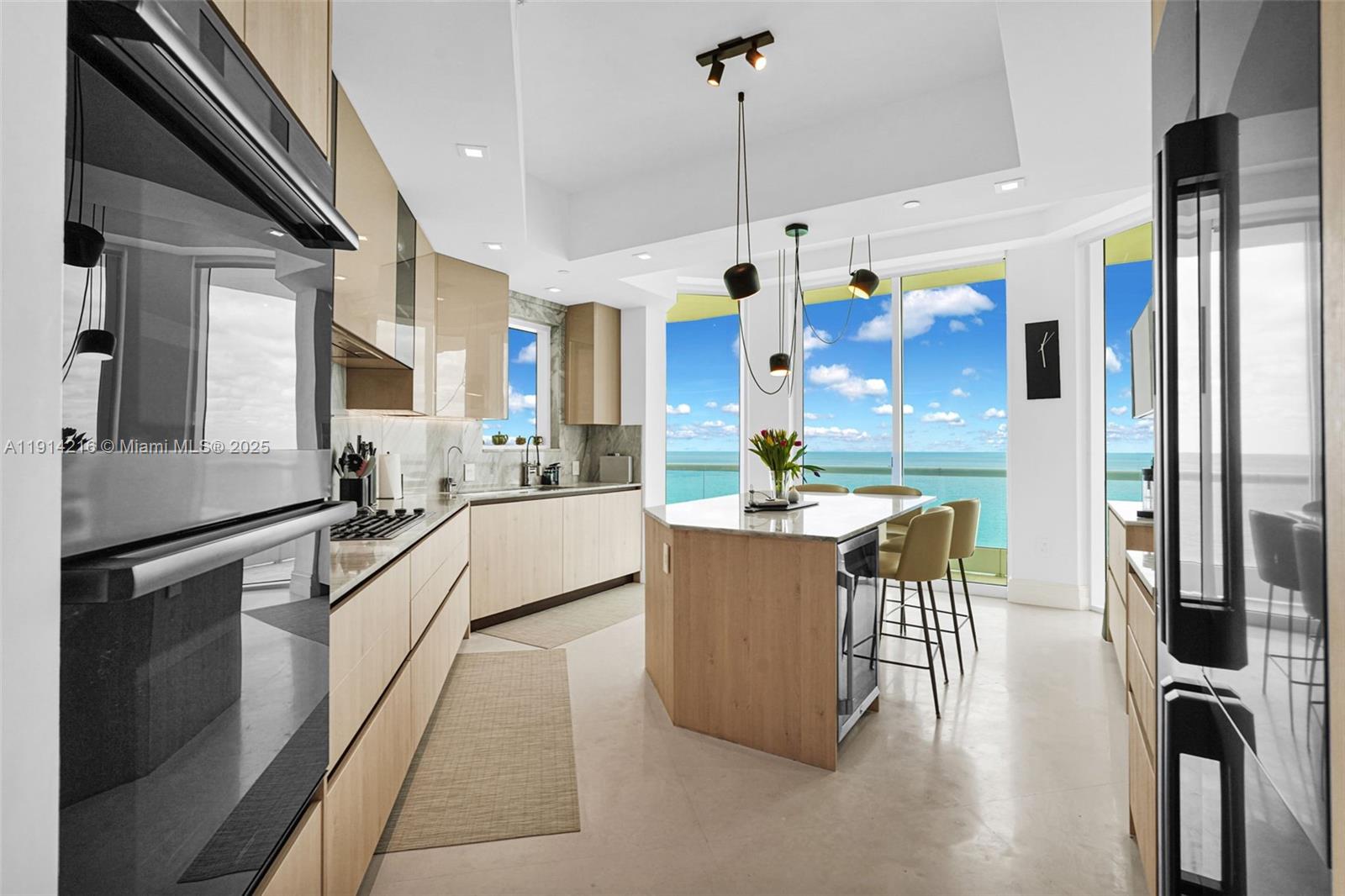 TURNBERRY OCEAN COLONY - Residential