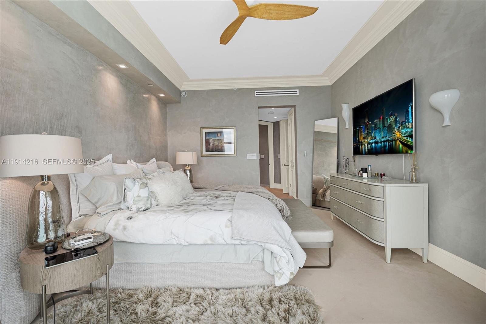 TURNBERRY OCEAN COLONY - Residential