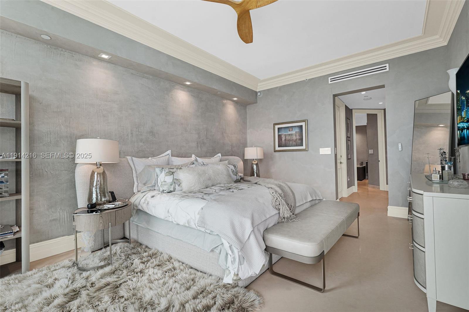 TURNBERRY OCEAN COLONY - Residential