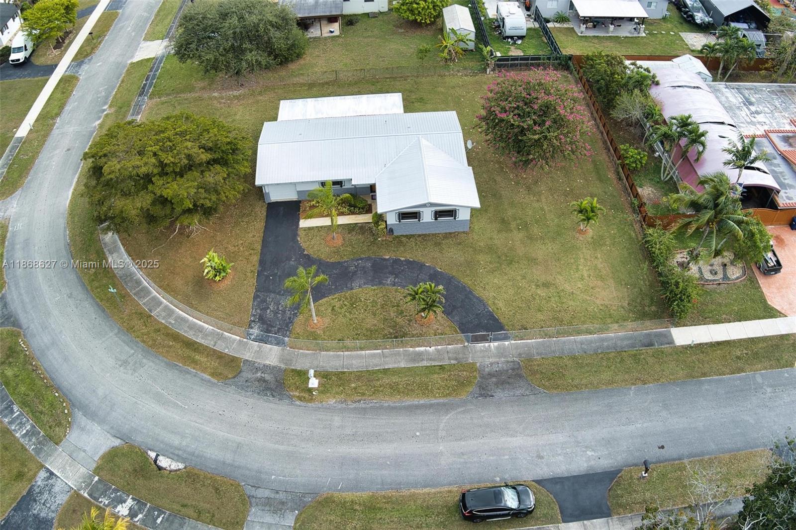 UNIVERSAL ESTATES SOUTH A - Residential