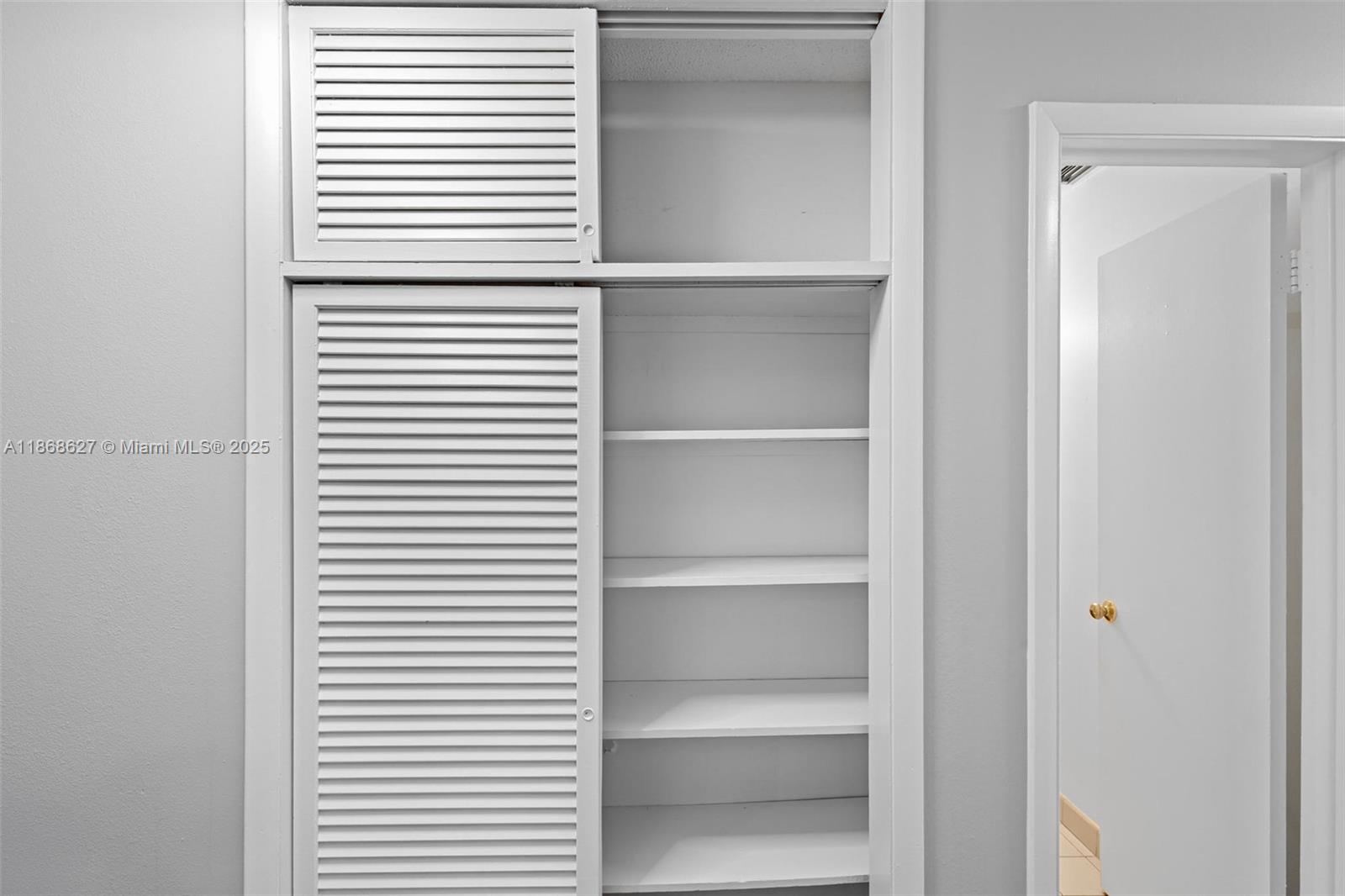 UNIVERSAL ESTATES SOUTH A - Residential