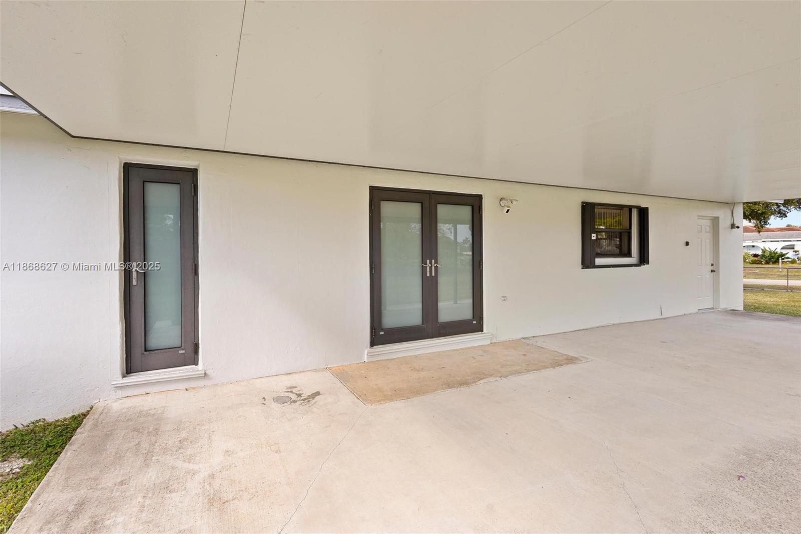 UNIVERSAL ESTATES SOUTH A - Residential