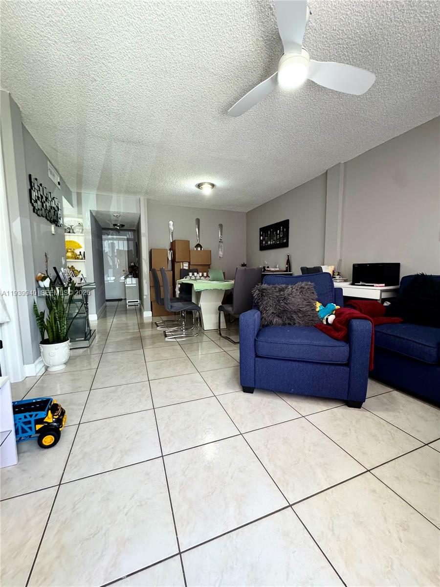 19729 SW 114th Ave 250