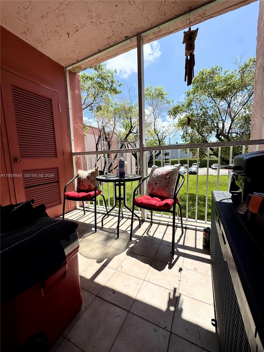 POINT SOUTH CONDO - Residential Lease