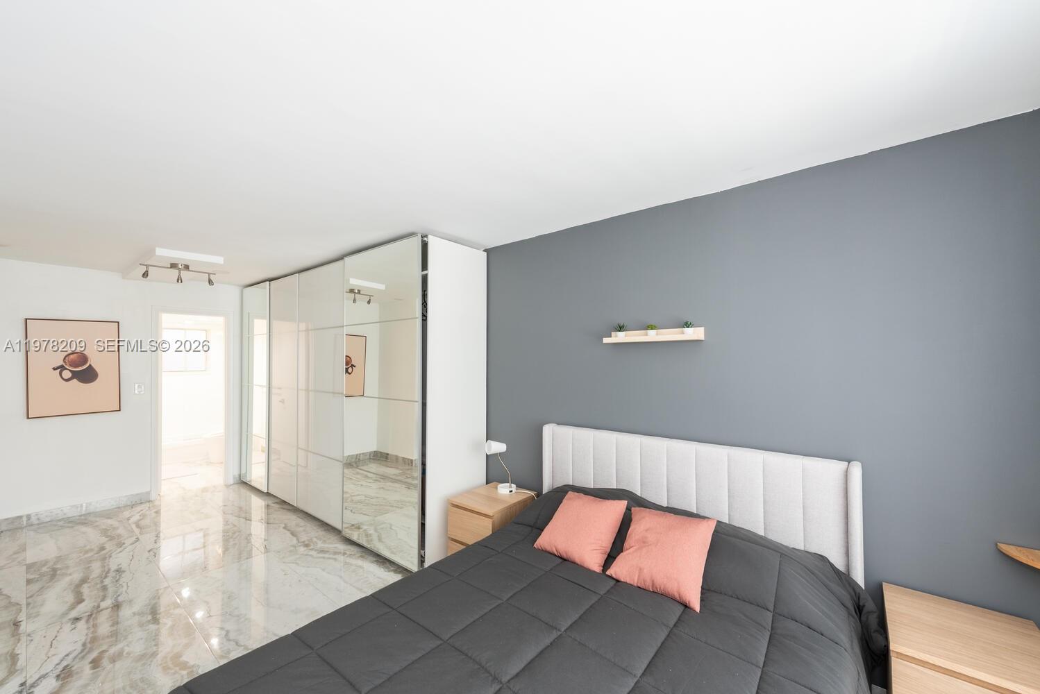 KEY BISCAYNE VI CONDO - Residential Lease