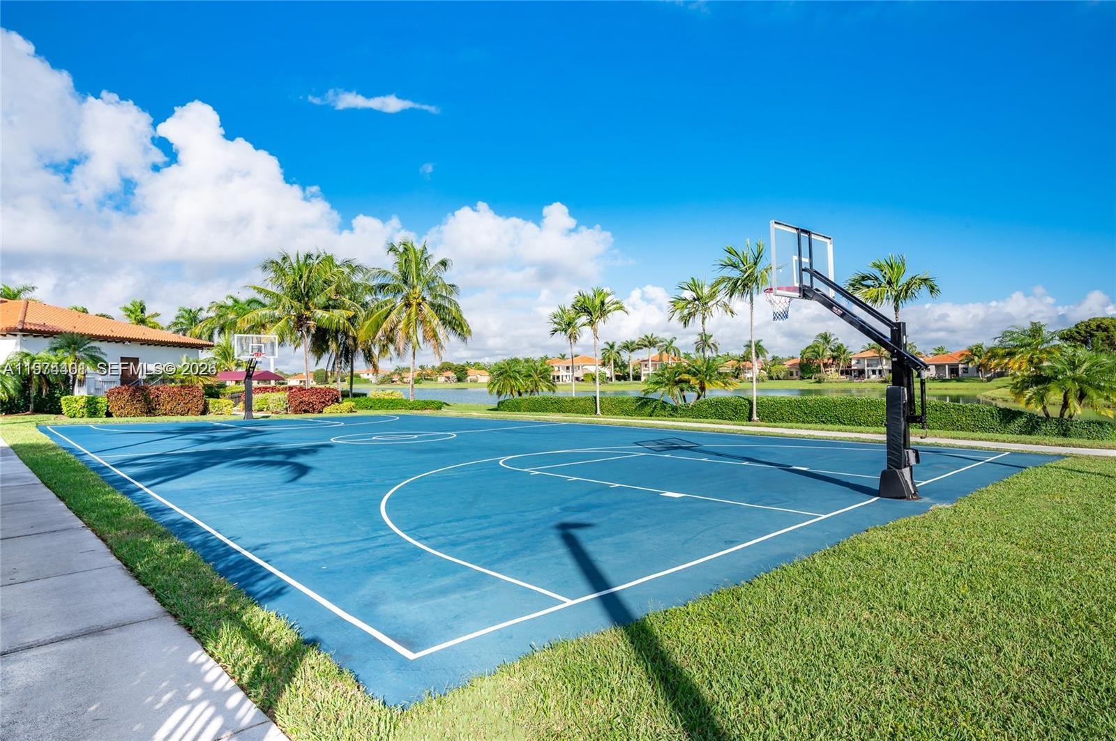 CUTLER CAY - Residential Lease