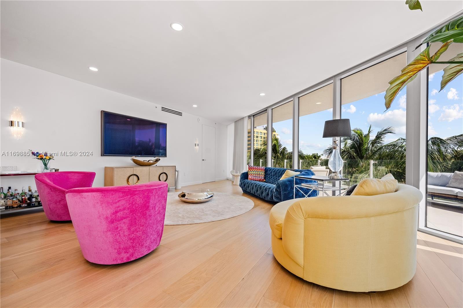 1 Collins Avenue 306