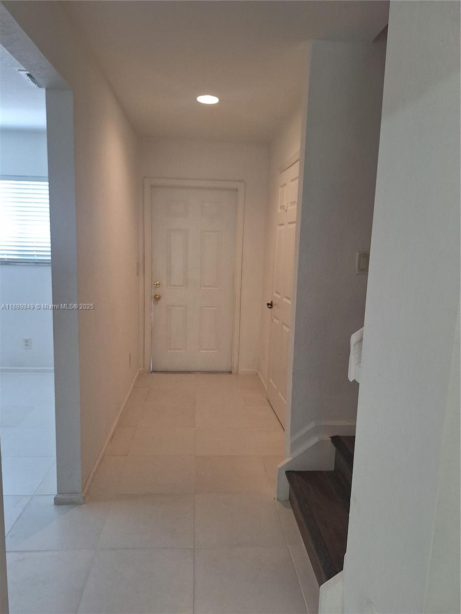 COVENTRY HOUSE - Residential Lease
