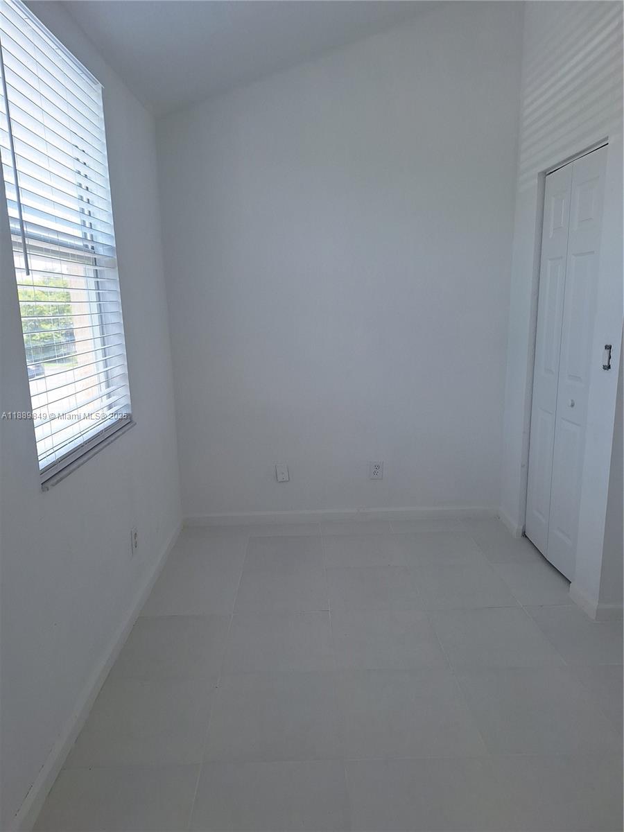 COVENTRY HOUSE - Residential Lease