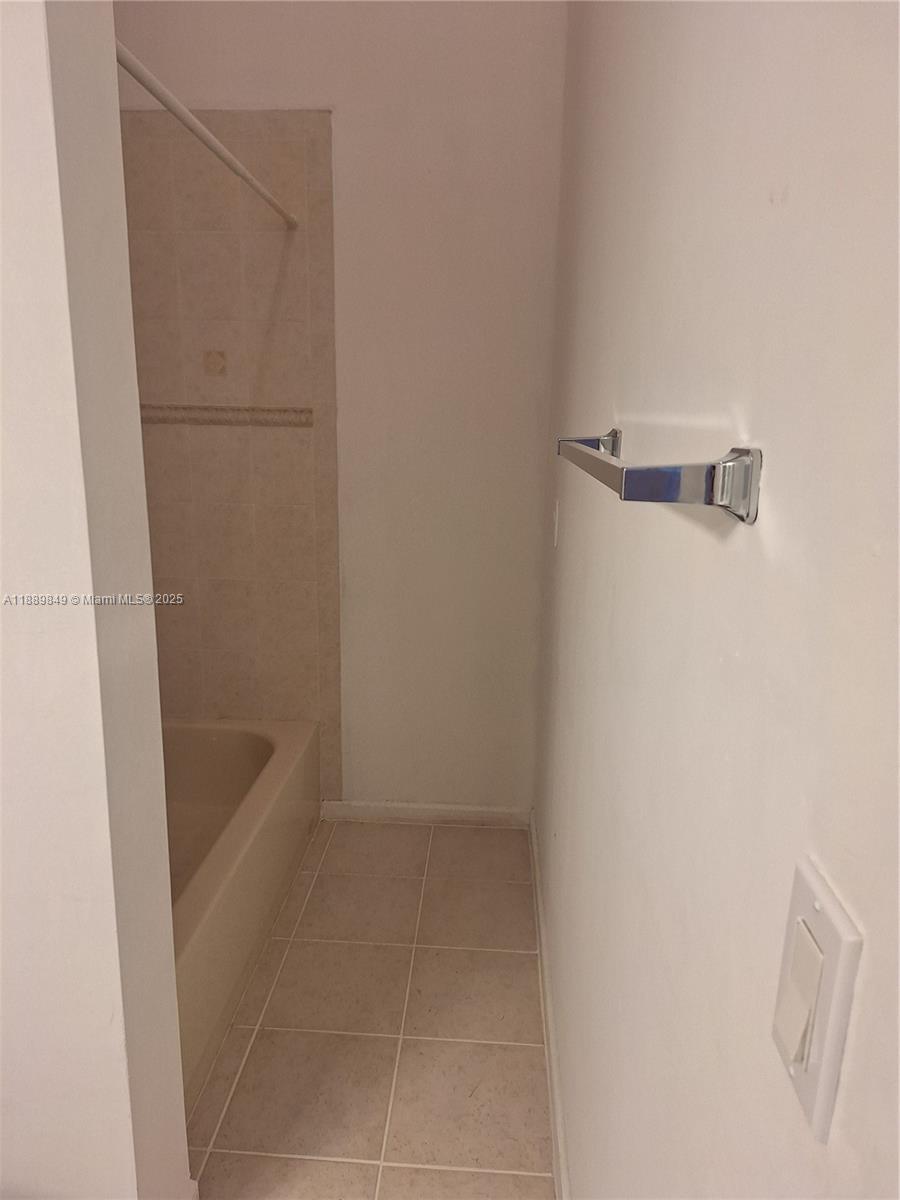 COVENTRY HOUSE - Residential Lease