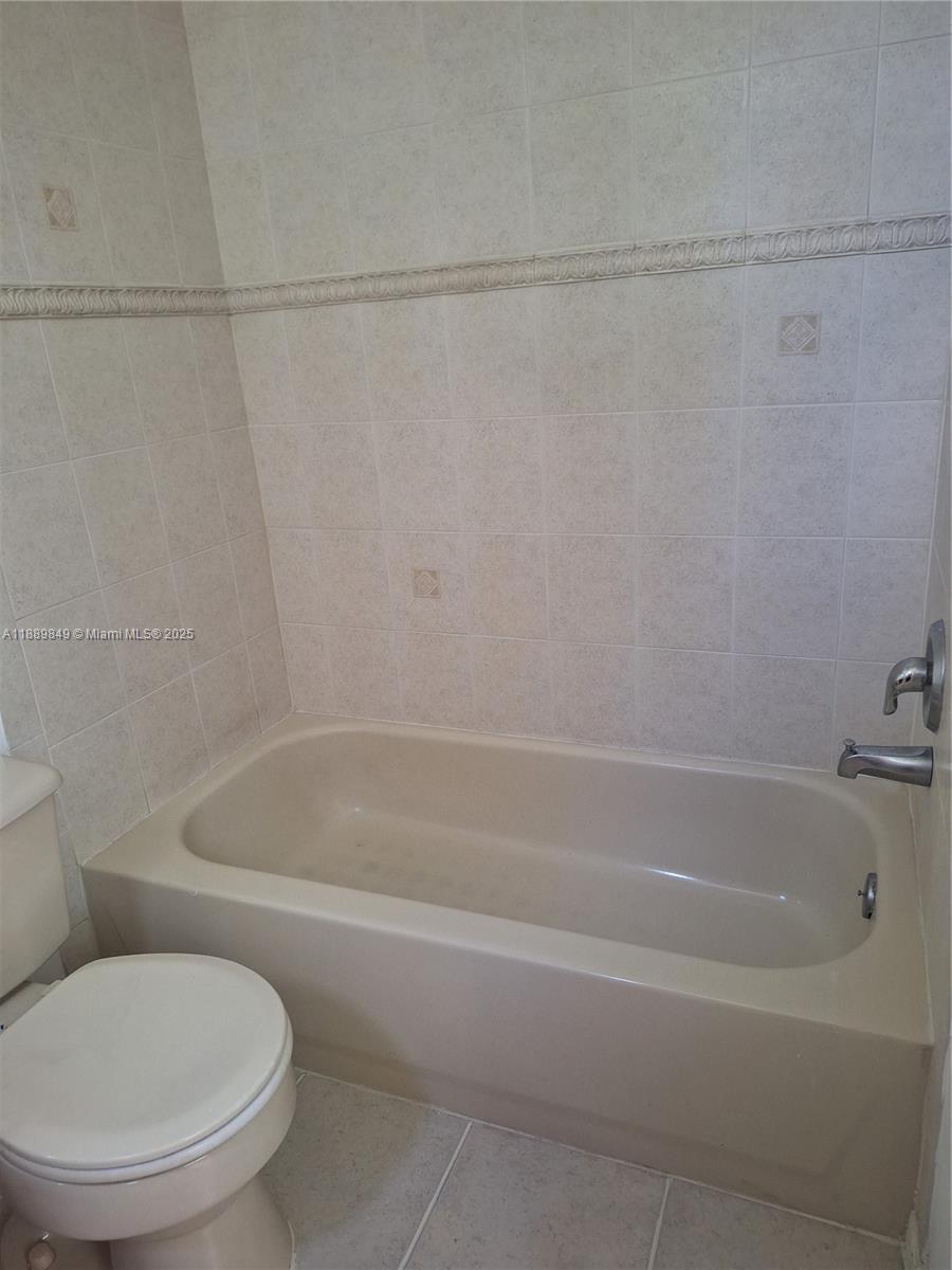 COVENTRY HOUSE - Residential Lease
