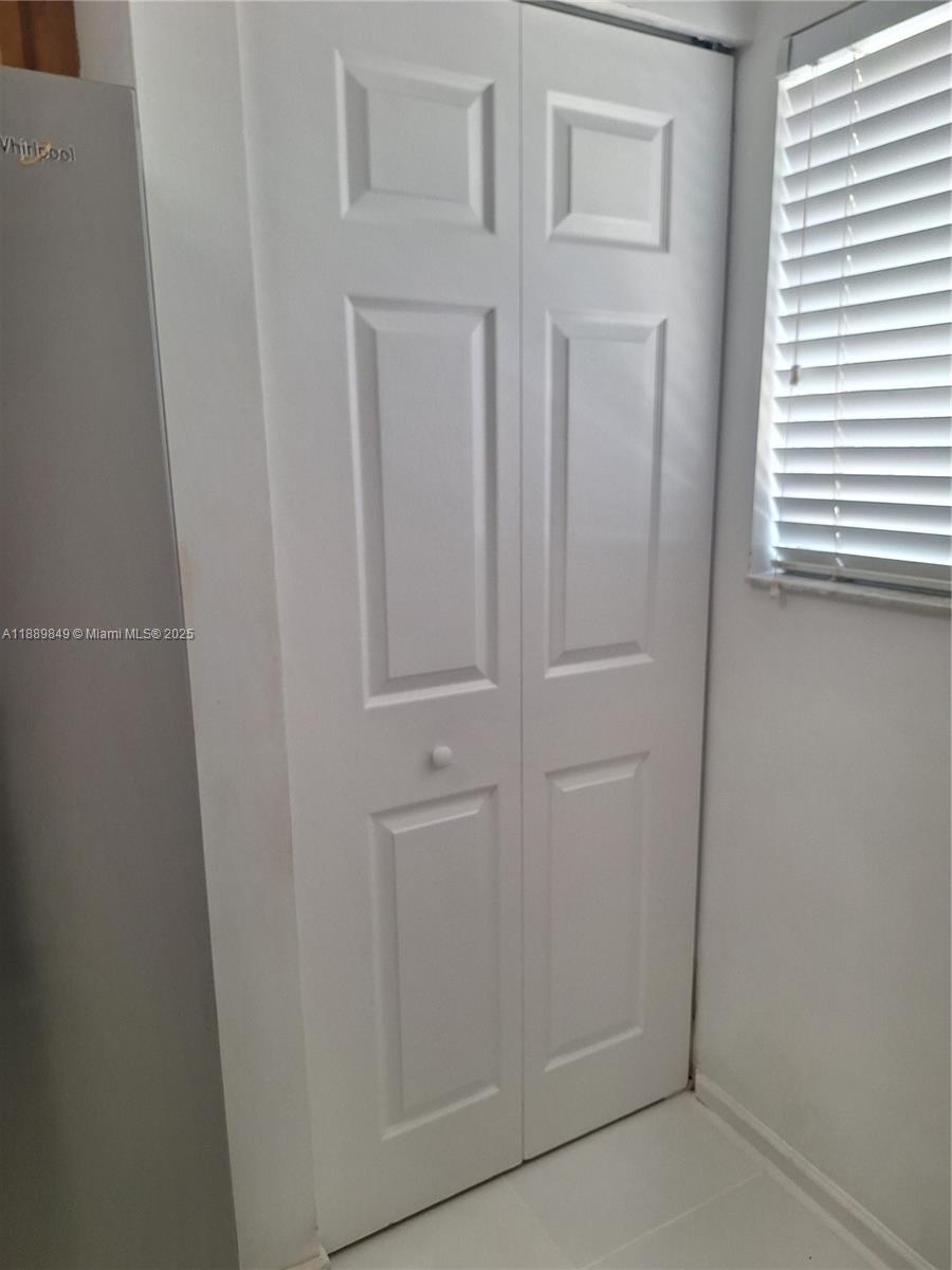 COVENTRY HOUSE - Residential Lease