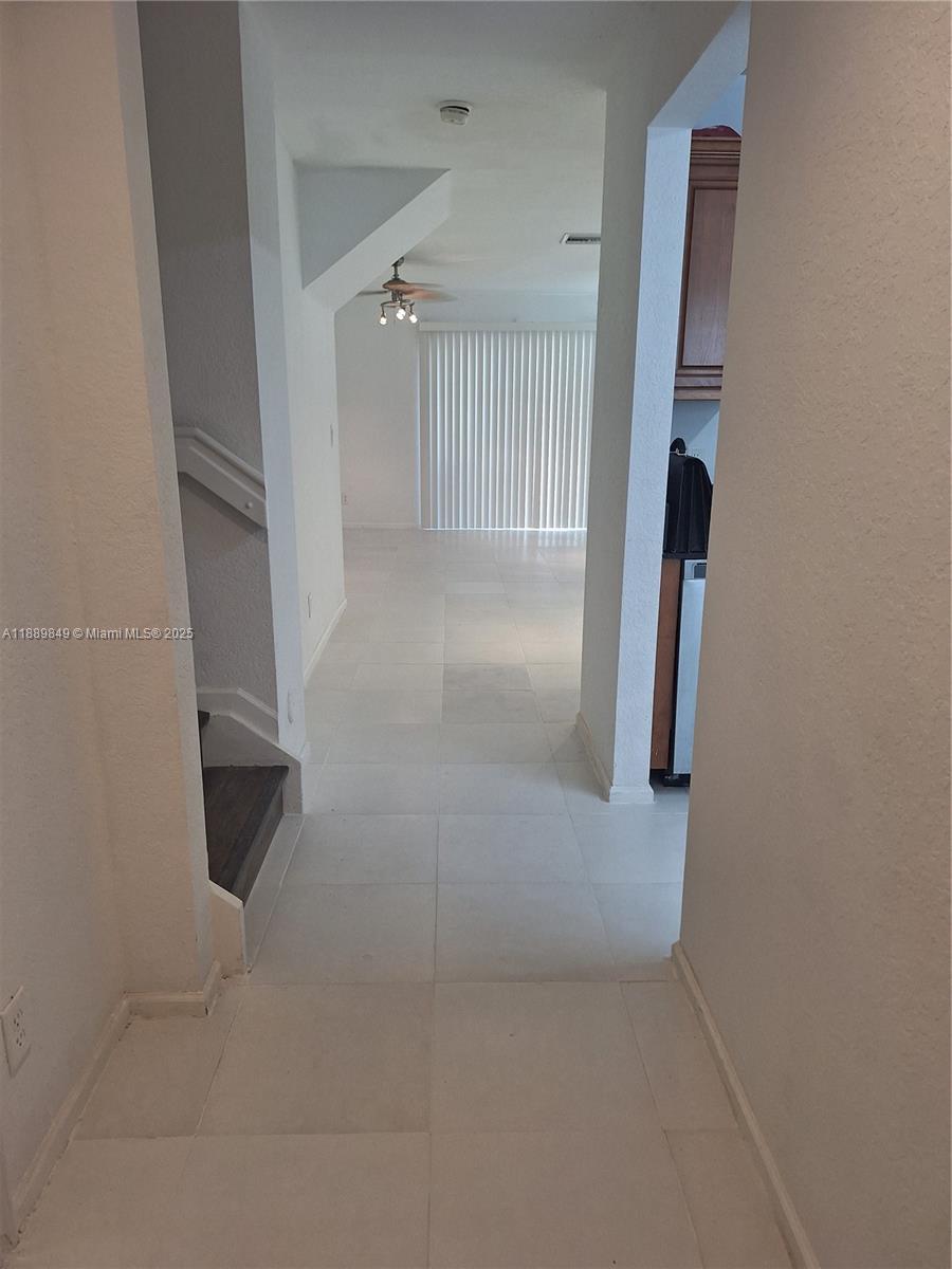 COVENTRY HOUSE - Residential Lease