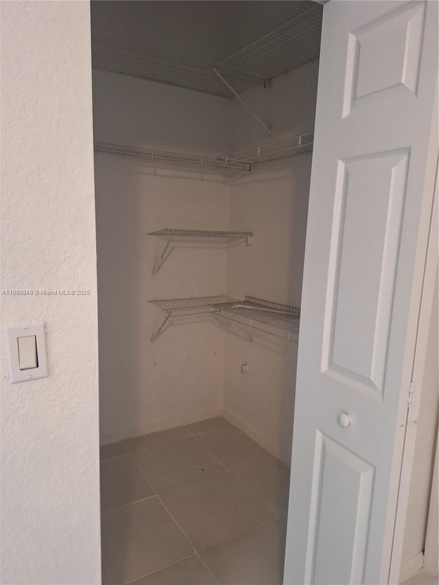 COVENTRY HOUSE - Residential Lease