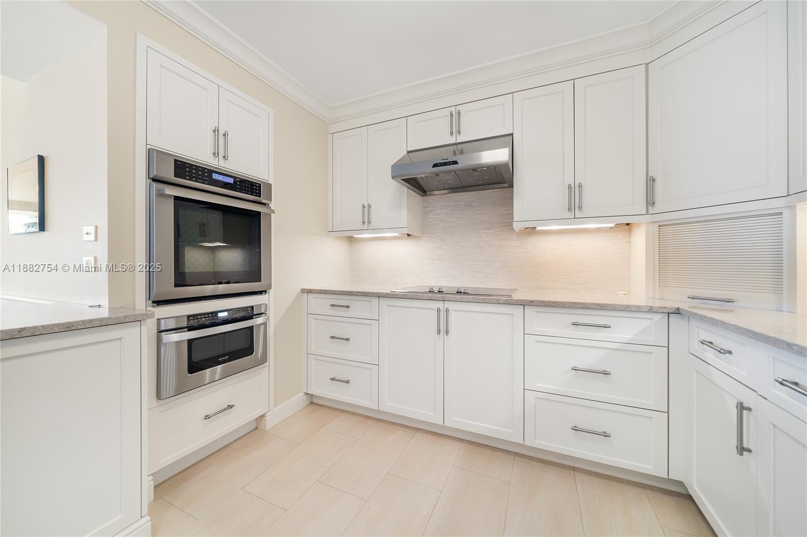 OCEAN TOWERS CONDO APTS - Residential