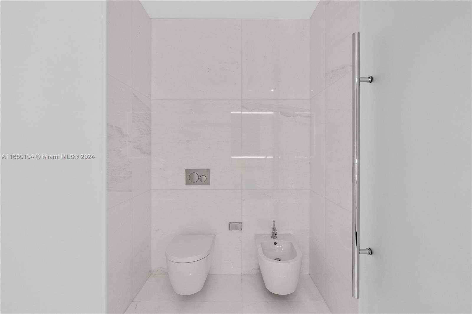 Aston Martin Residences - Residential
