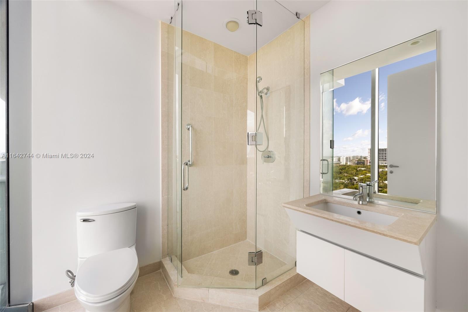 GROVENOR HOUSE CONDO - Residential