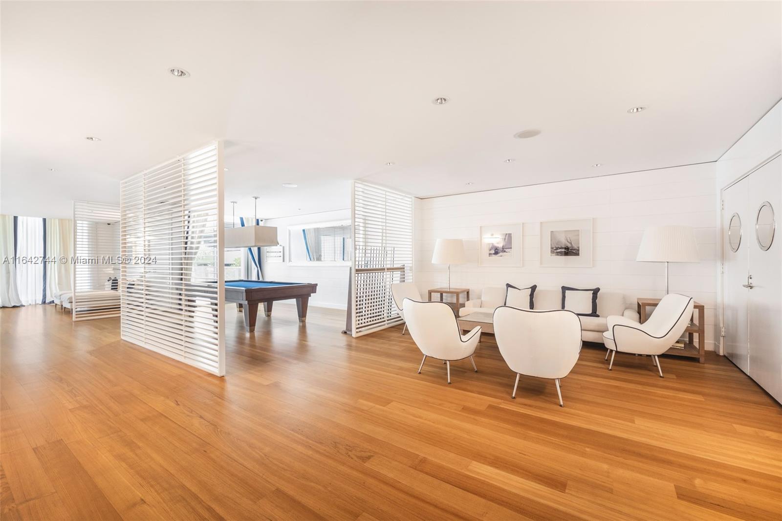 GROVENOR HOUSE CONDO - Residential