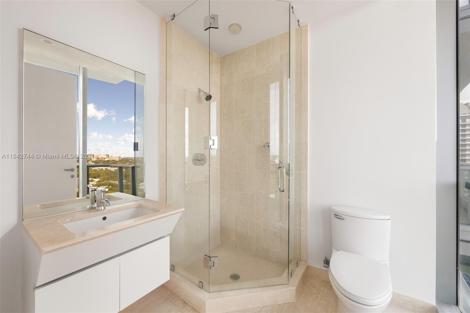 GROVENOR HOUSE CONDO - Residential