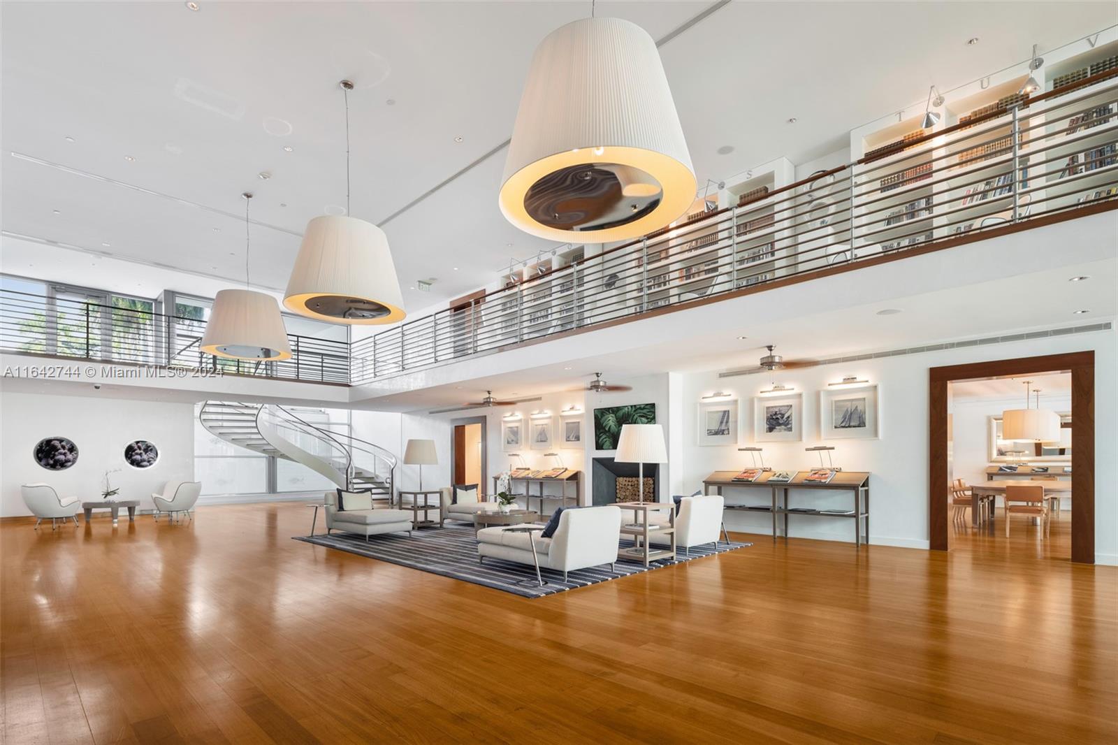 GROVENOR HOUSE CONDO - Residential