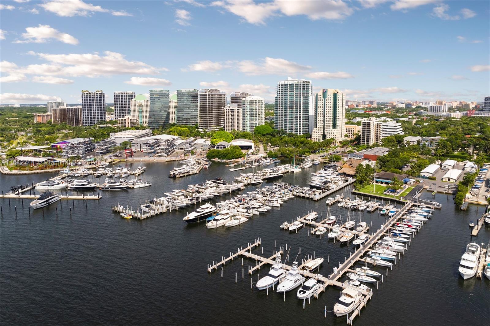 GROVENOR HOUSE CONDO - Residential