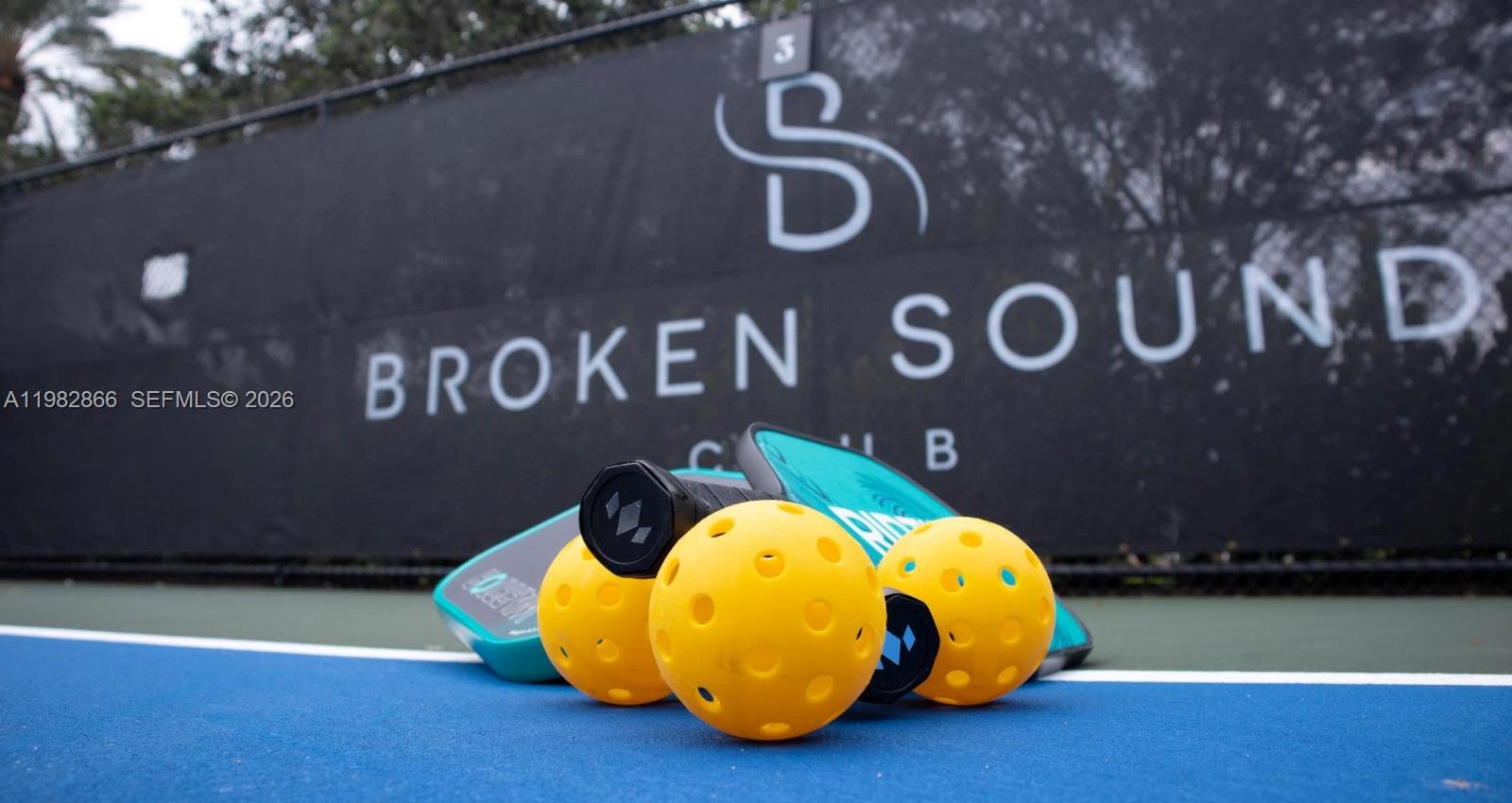 BANYANS OF ARVIDA COUNTRY - Residential Lease