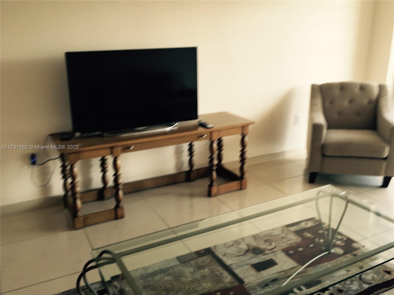 HEMISPHERES CONDO - Residential Lease