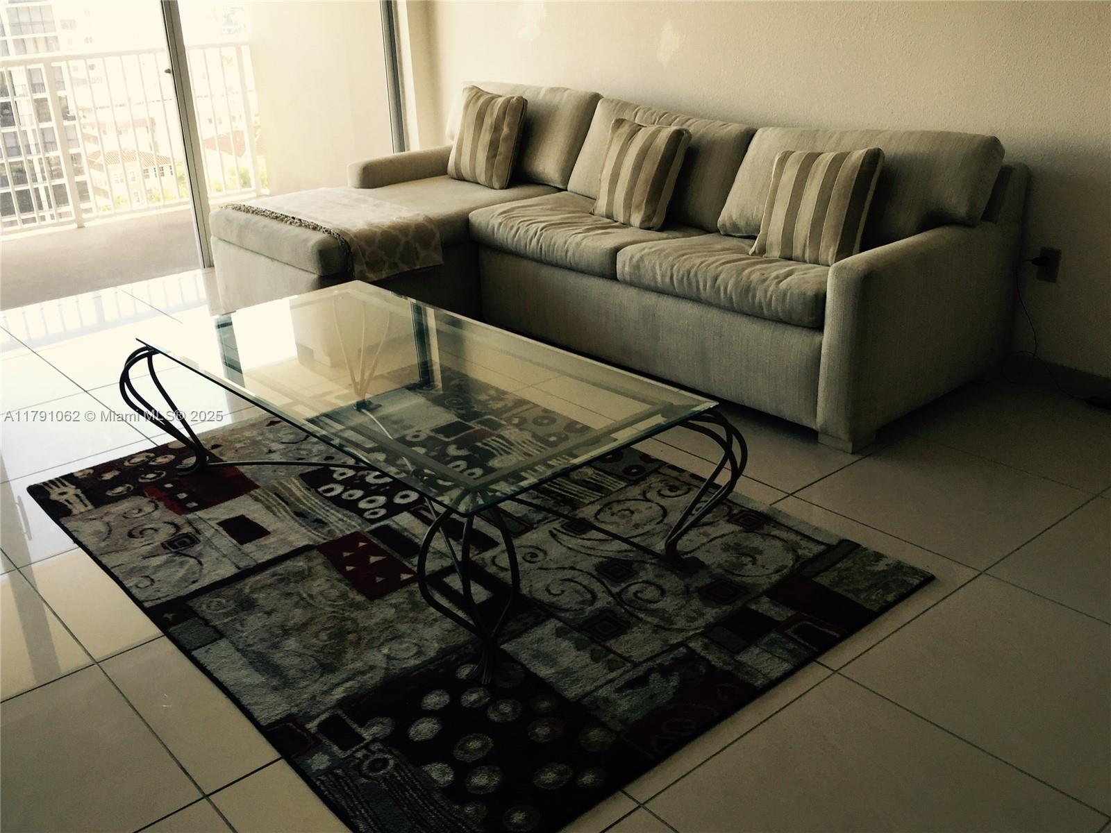 HEMISPHERES CONDO - Residential Lease