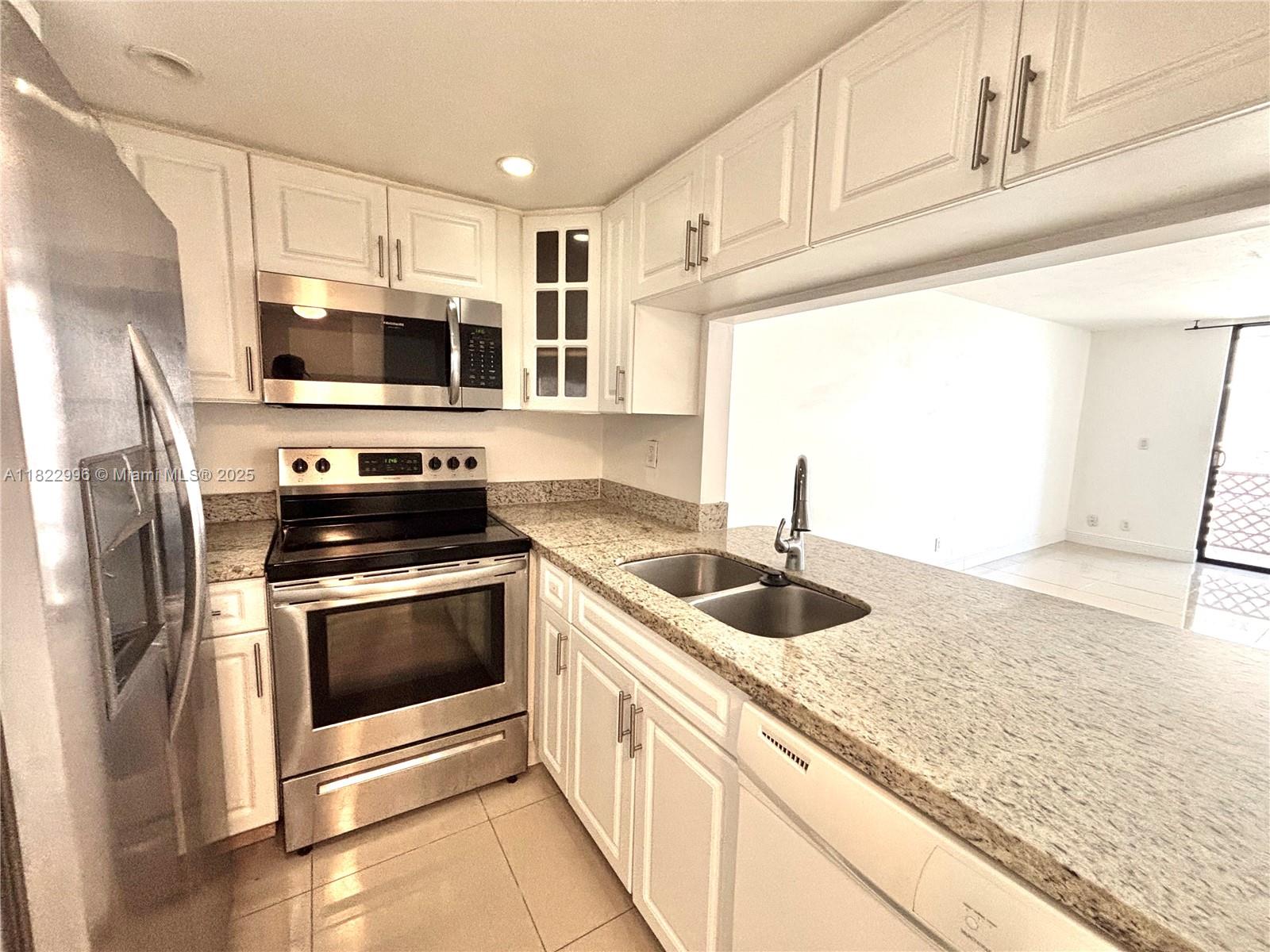 Rental Property at 2935 Ne 163rd St 5P, North Miami Beach, Miami-Dade County, Florida - Bedrooms: 1 
Bathrooms: 2  - $1,899 MO.