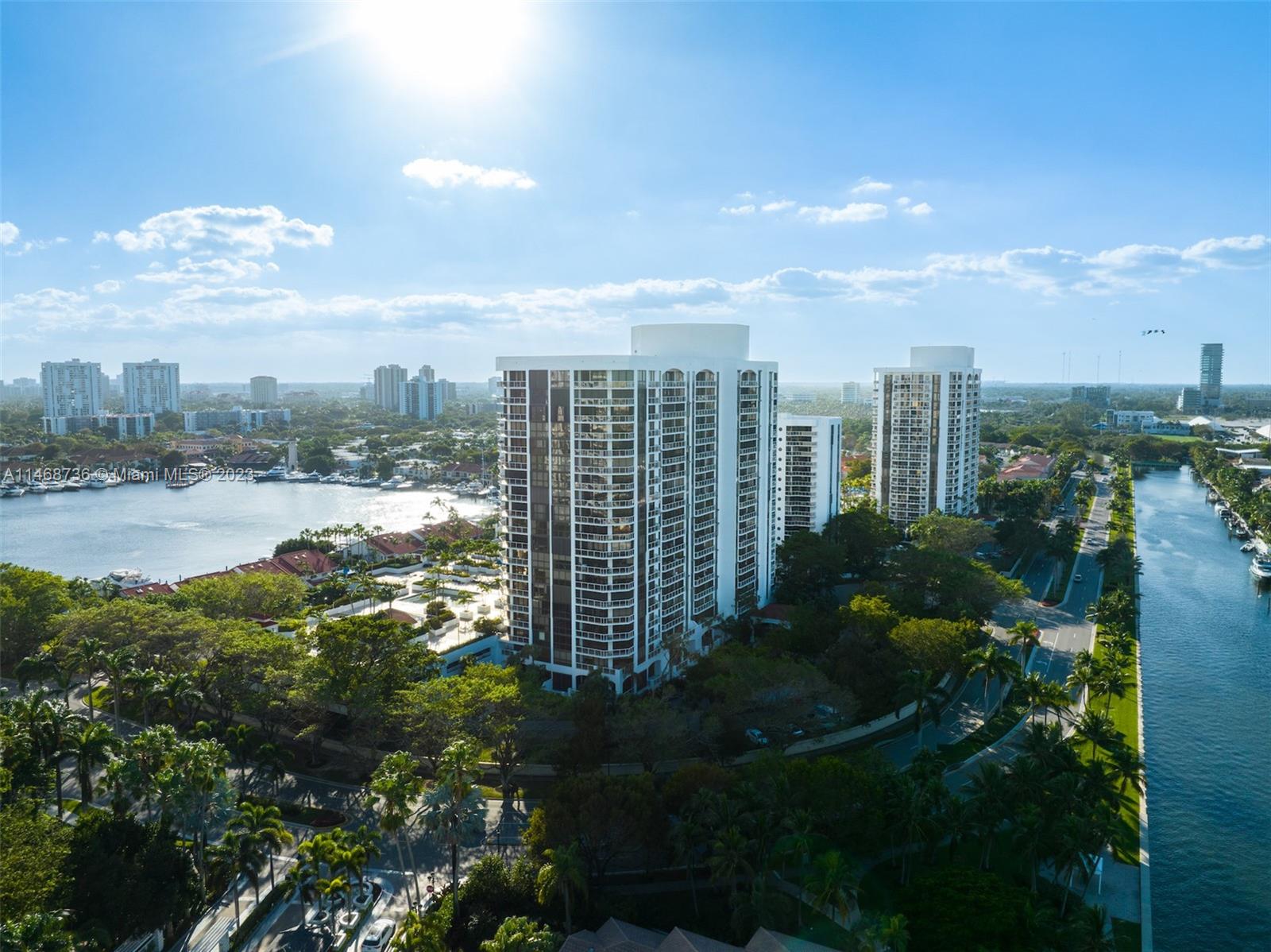 Property for Sale at 3640 Yacht Club Dr 1501, Aventura, Miami-Dade County, Florida - Bedrooms: 2 
Bathrooms: 2  - $575,000