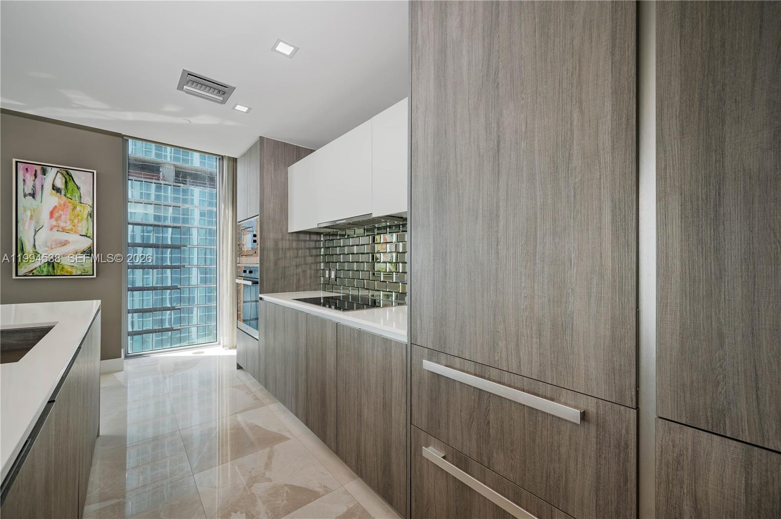 BISCAYNE BEACH CONDO - Residential