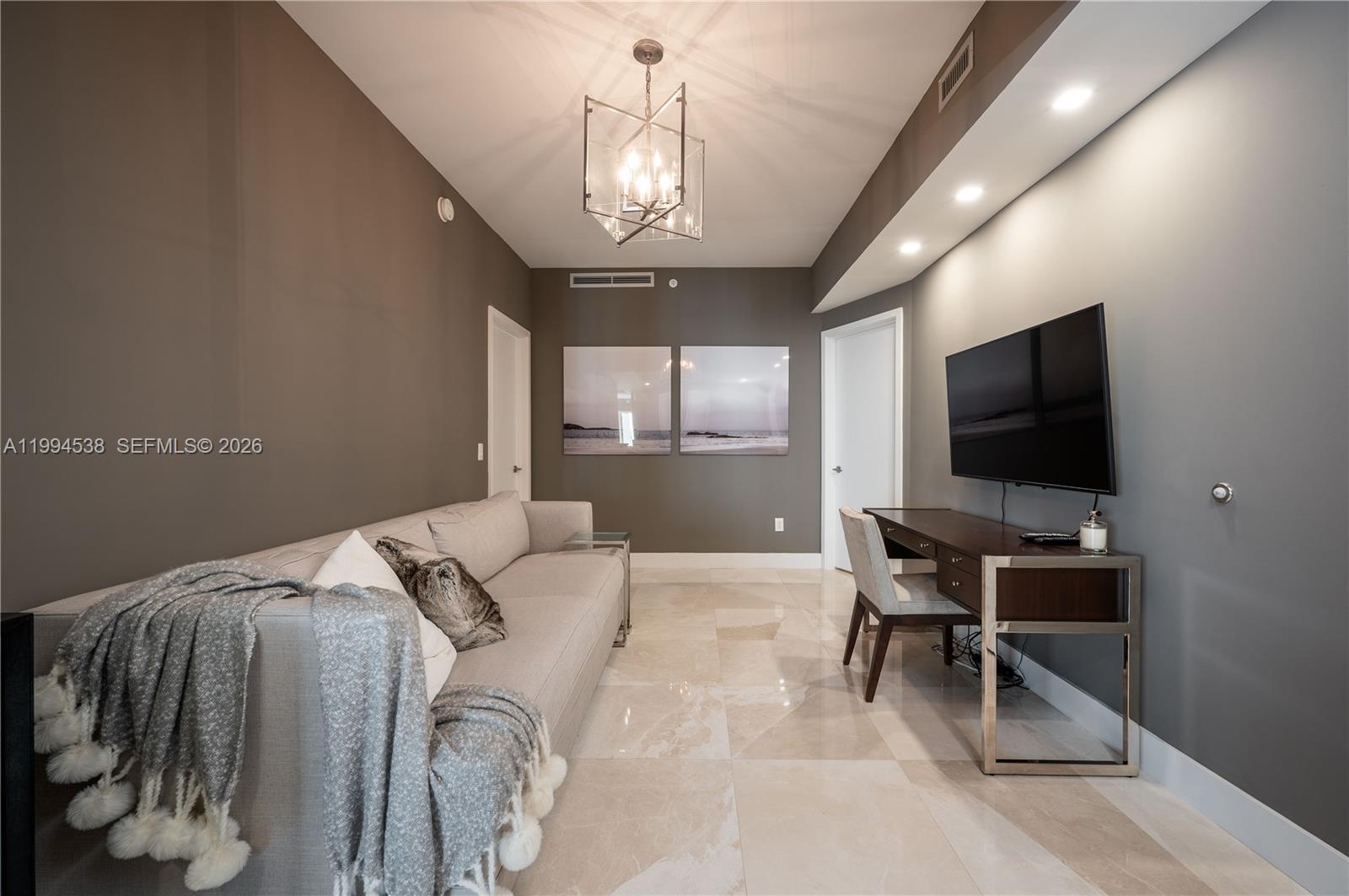 BISCAYNE BEACH CONDO - Residential