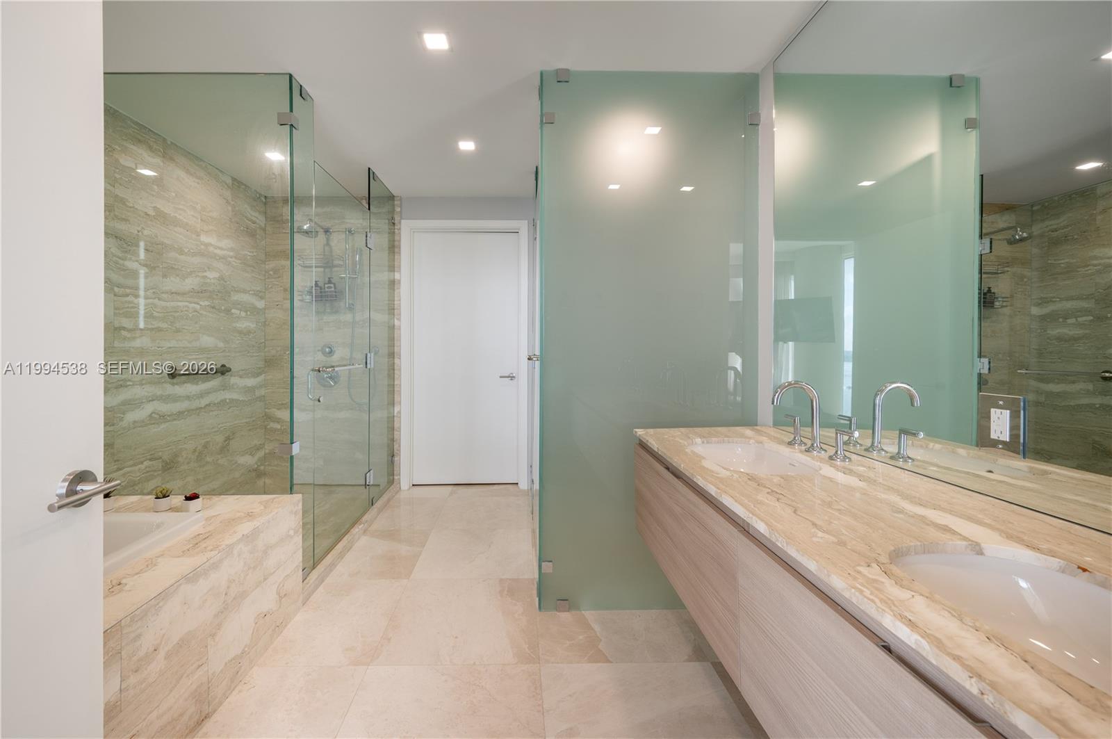 BISCAYNE BEACH CONDO - Residential