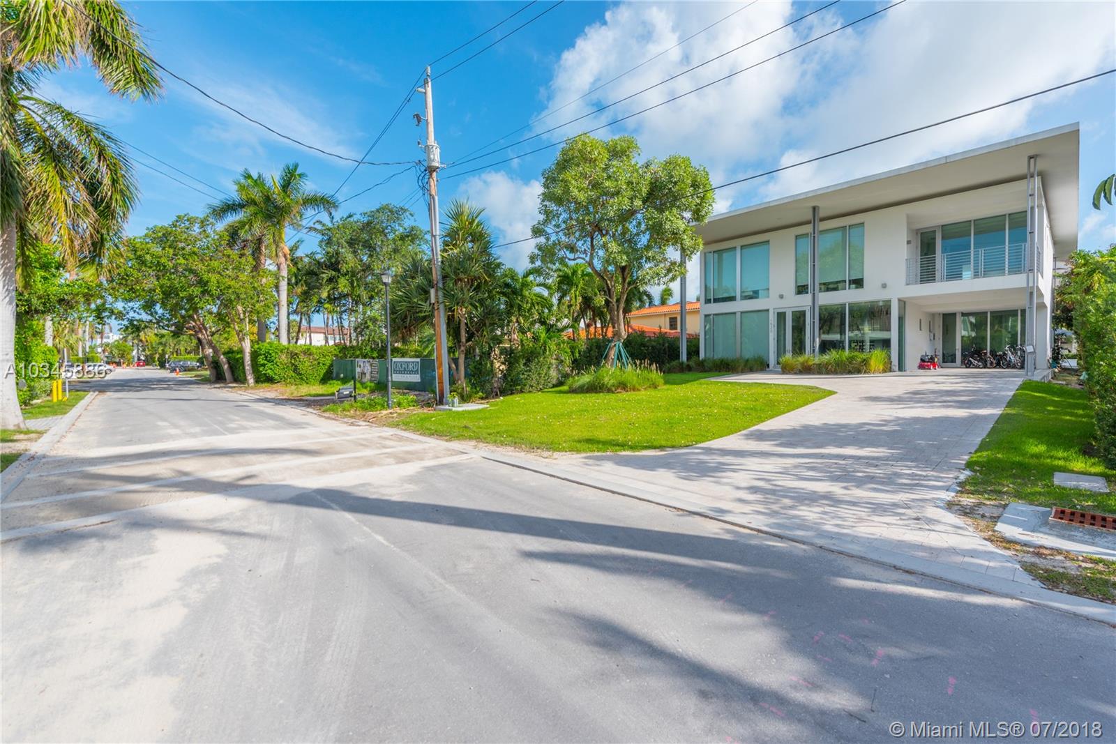 Sunset Island IV - Residential