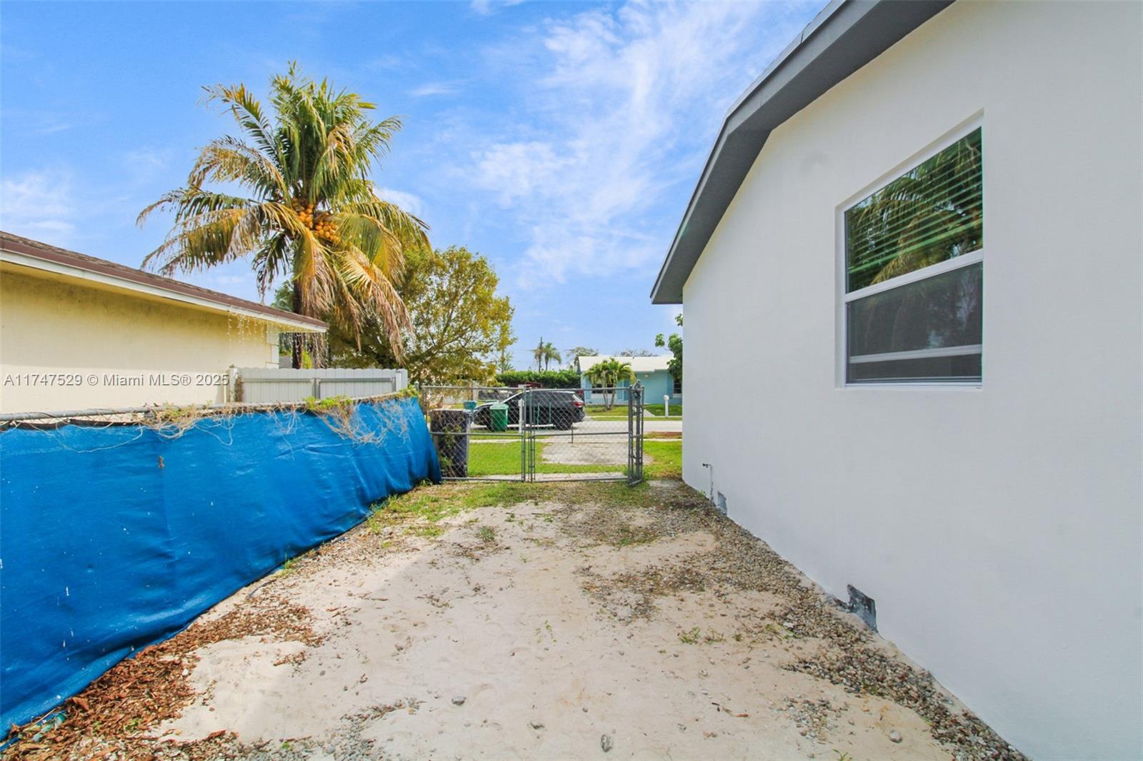 CUTLER RIDGE MANOR ESTATE - Residential